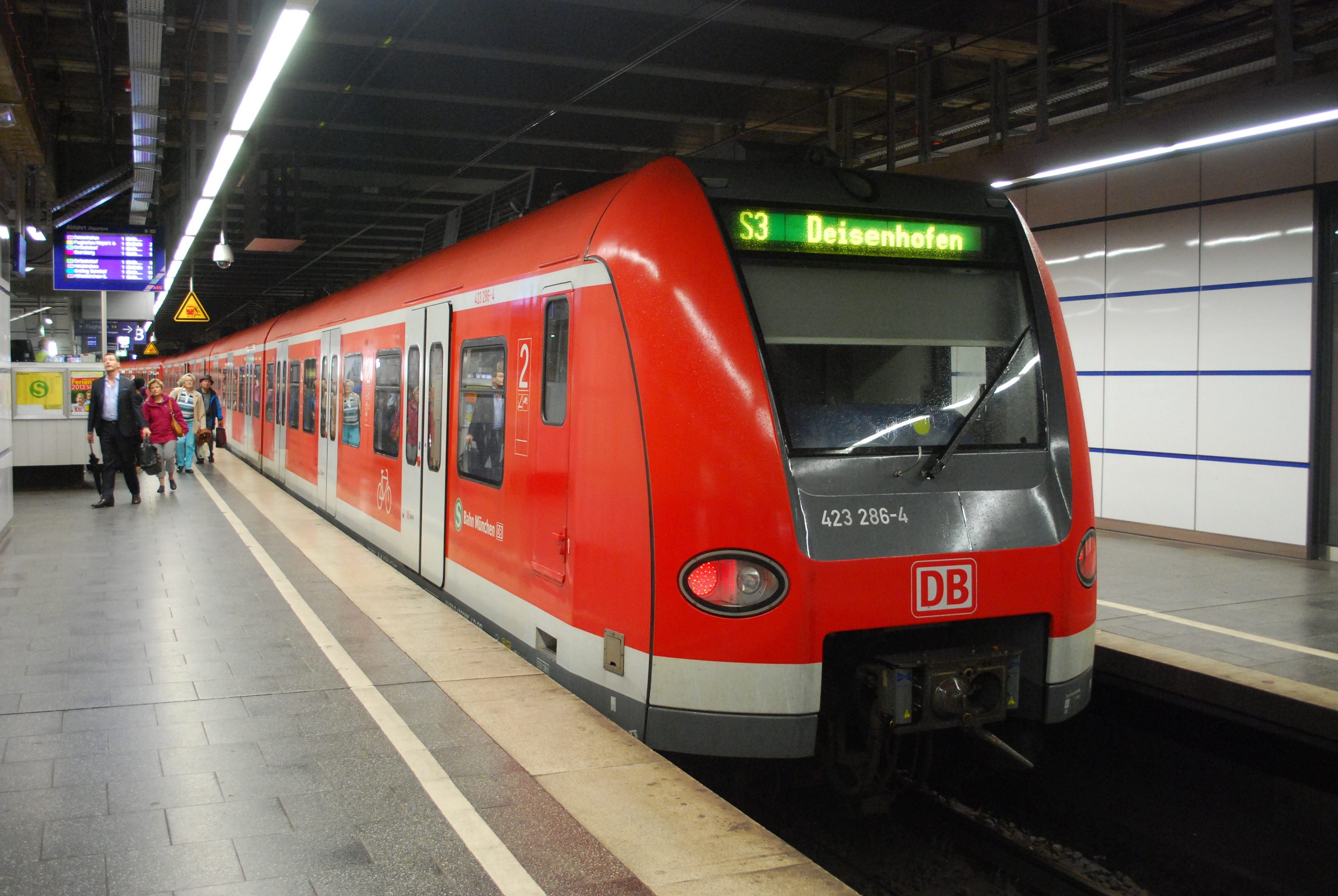 S3 Deisenhofen München-Karlsplatz/Stachus