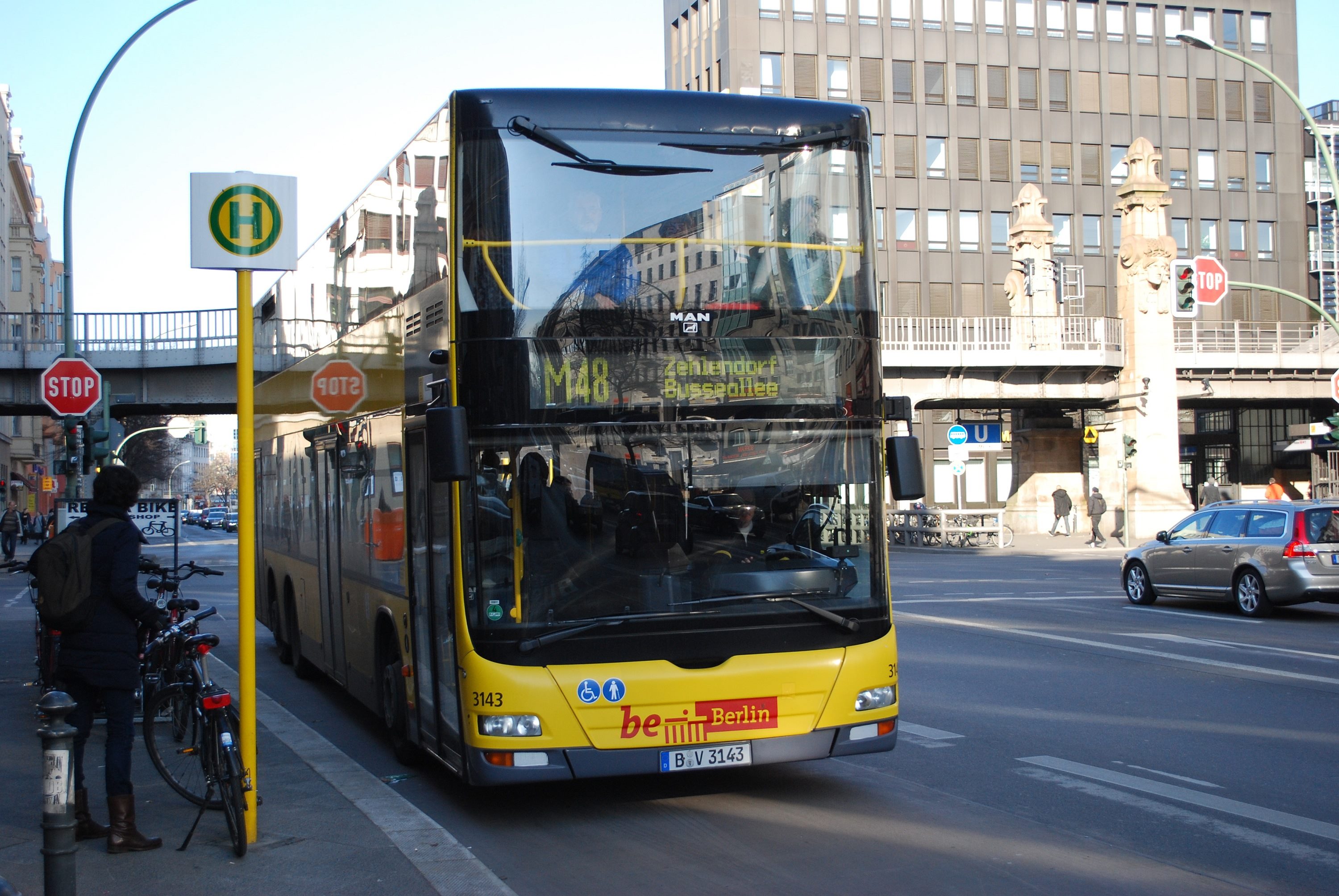 M48 B-Busseallee B-Bülowstraße
