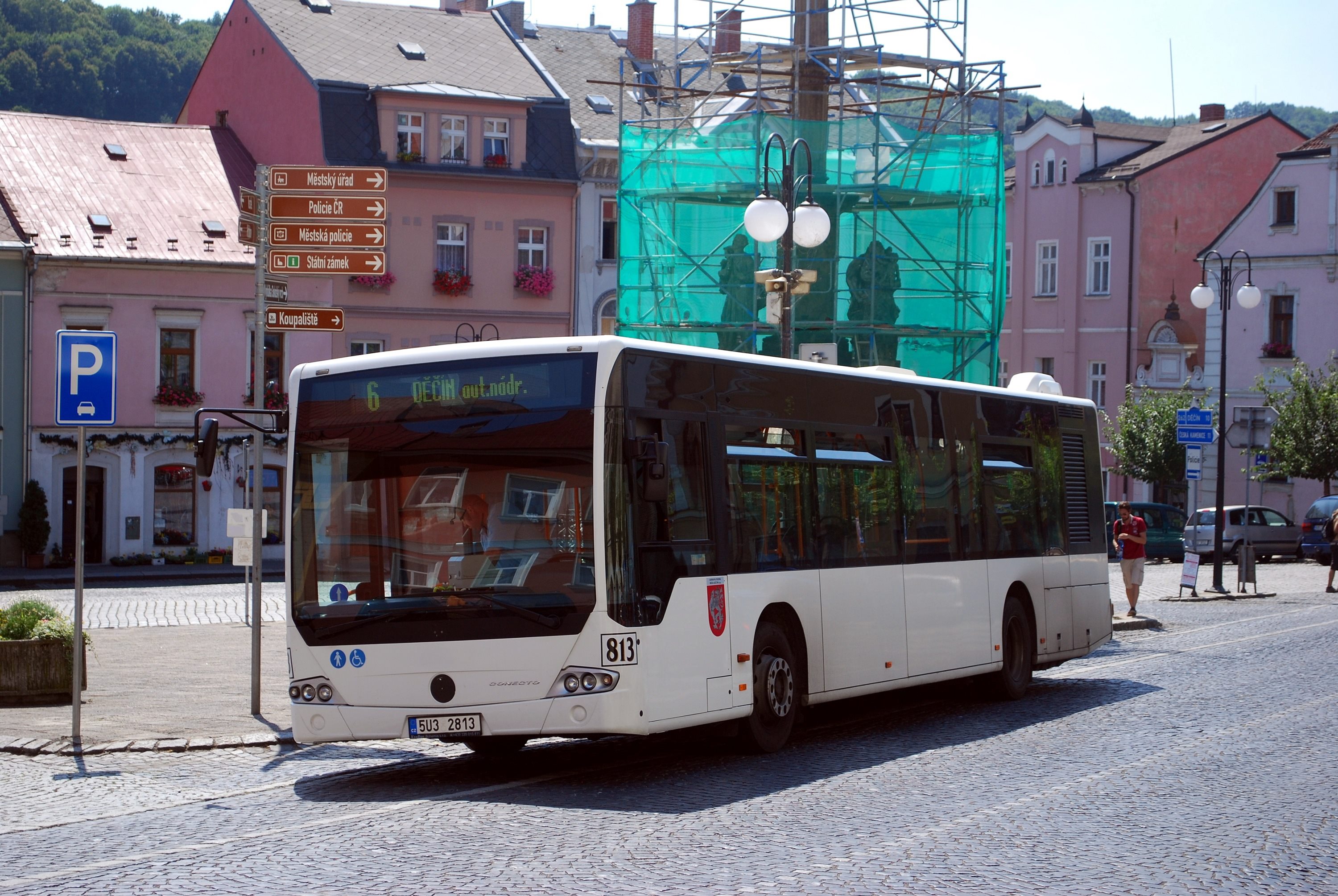 6 Autobusové nádrazi Benešov n. Pl.  Nám&#283;stí