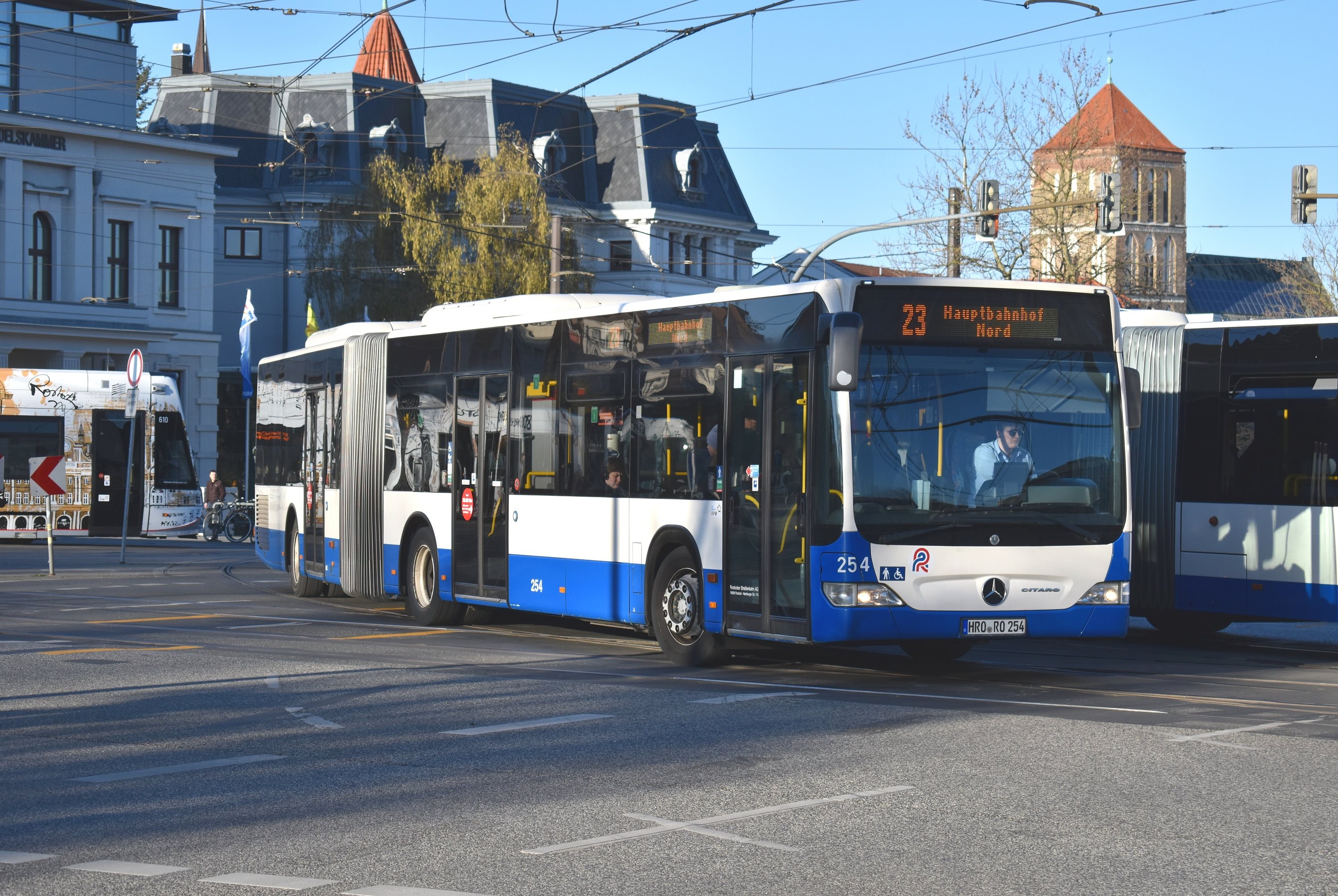 23 HRO-Hauptbahnhof Nord HRO-Steintor IHK