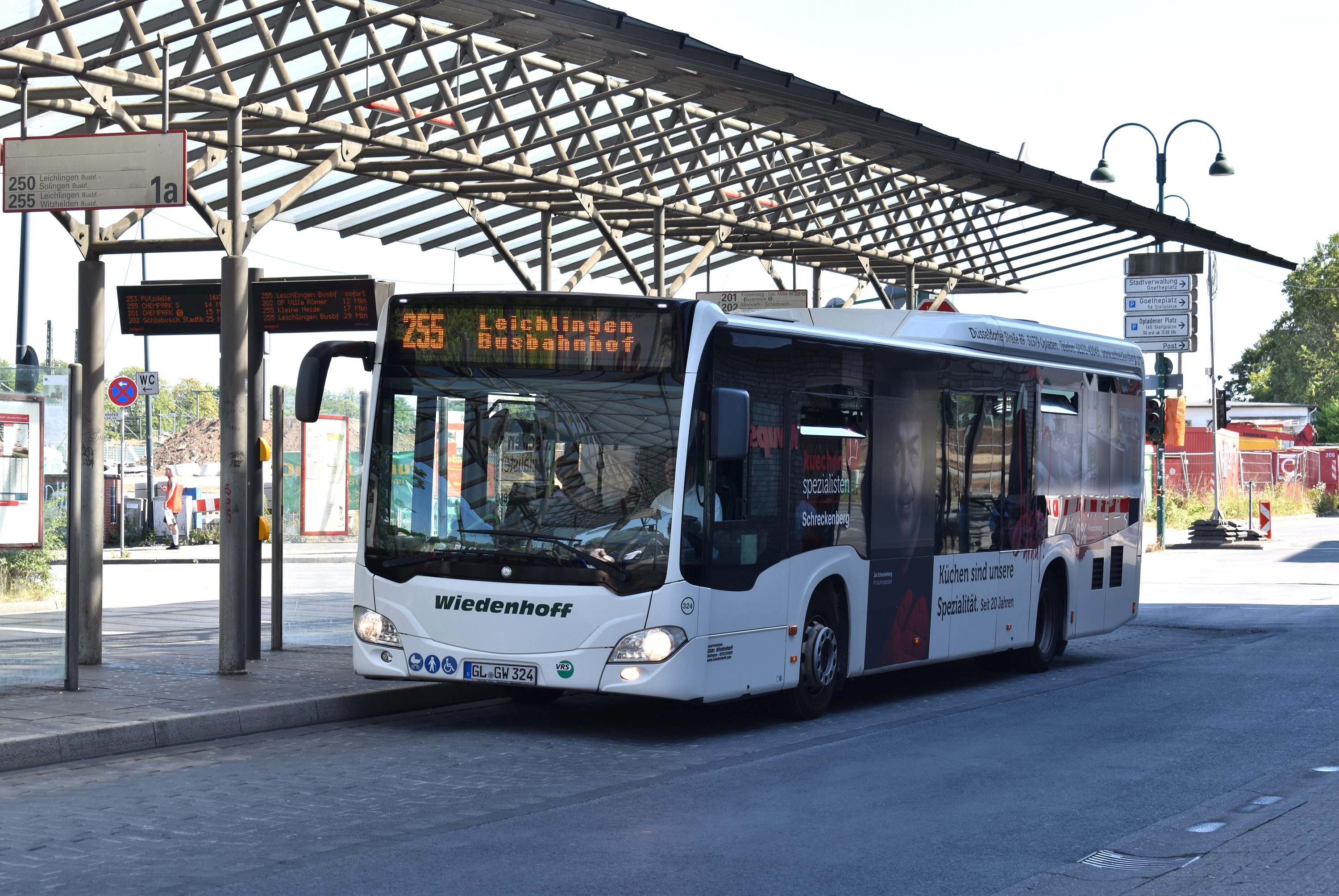 255 Leichlingen-Busbahnhof LEV-Opladen Bf