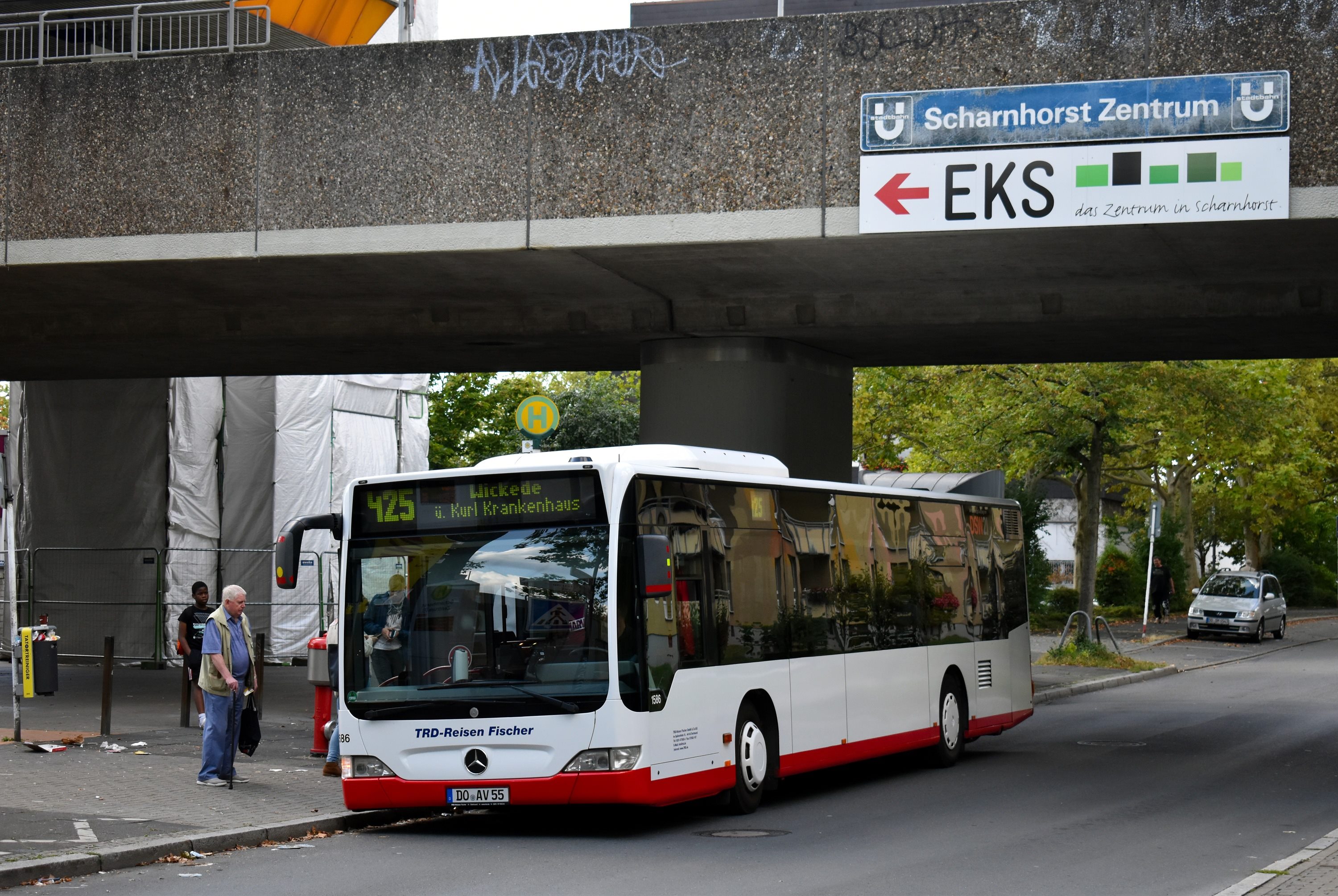425 DO-Dollersweg DO-Scharnhorst Zentrum