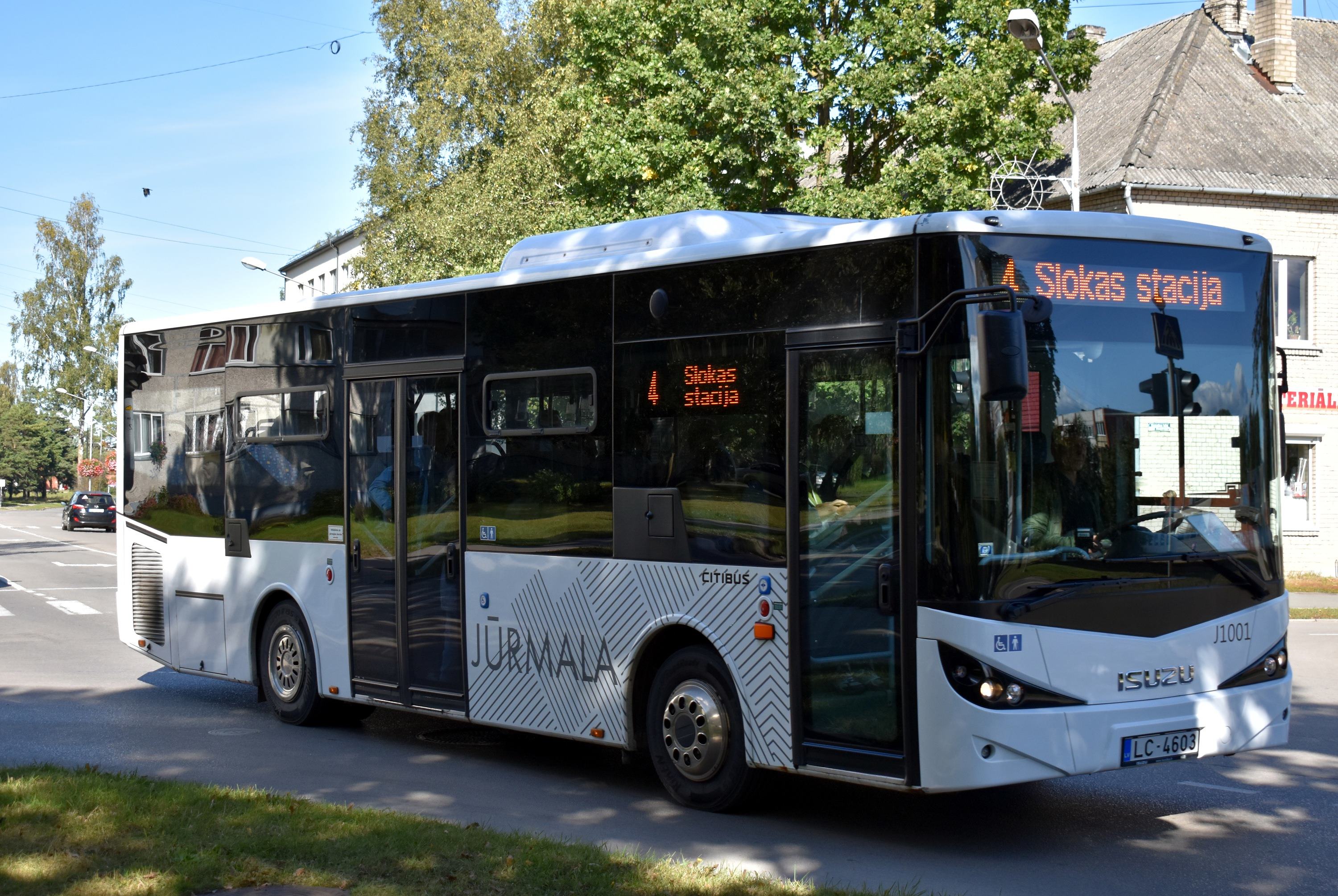 4 Slokas stacija Tirgus
