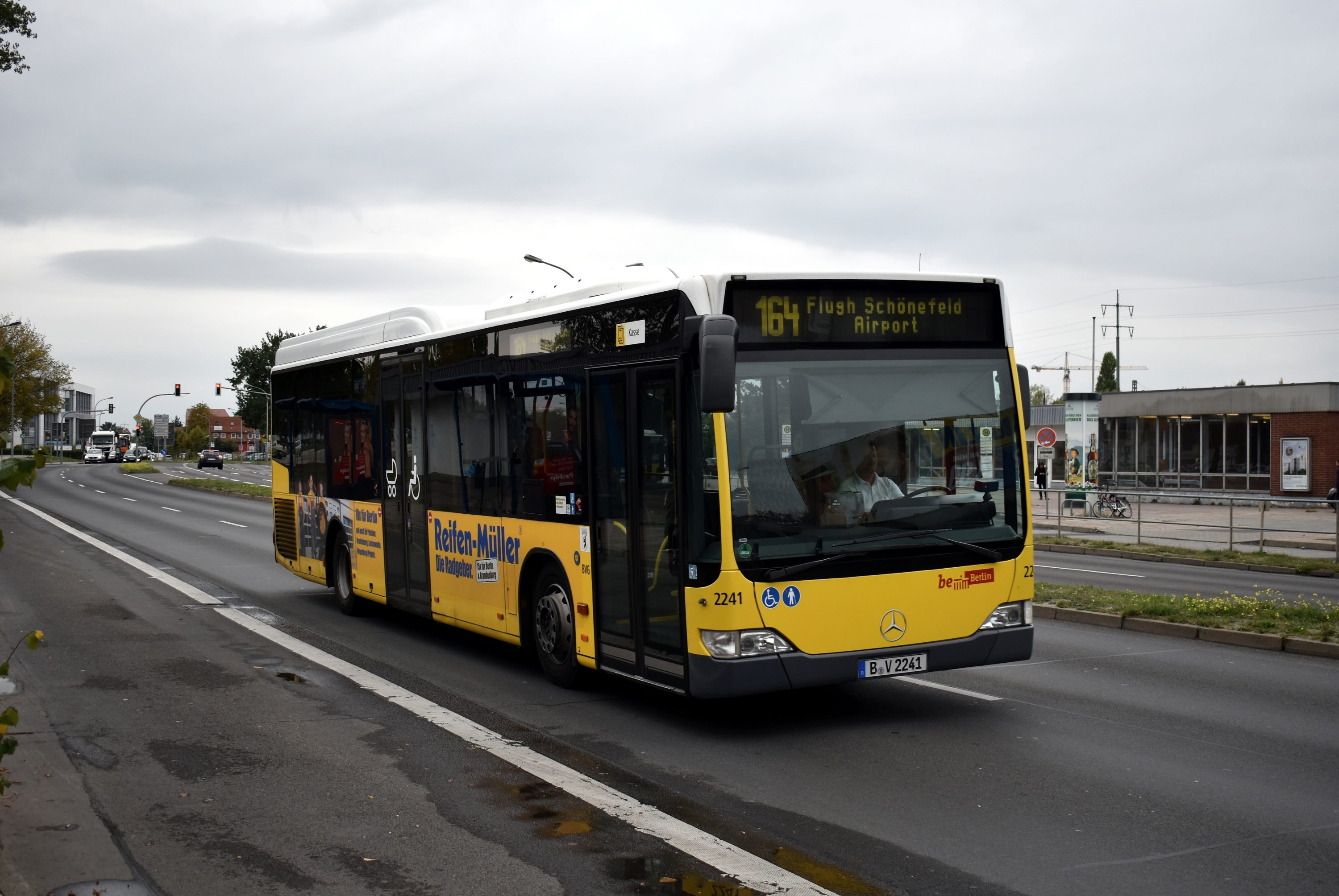 164 Schönefeld-Flughafen Schönefeld Schönefeld-Flughafen Bahnhof