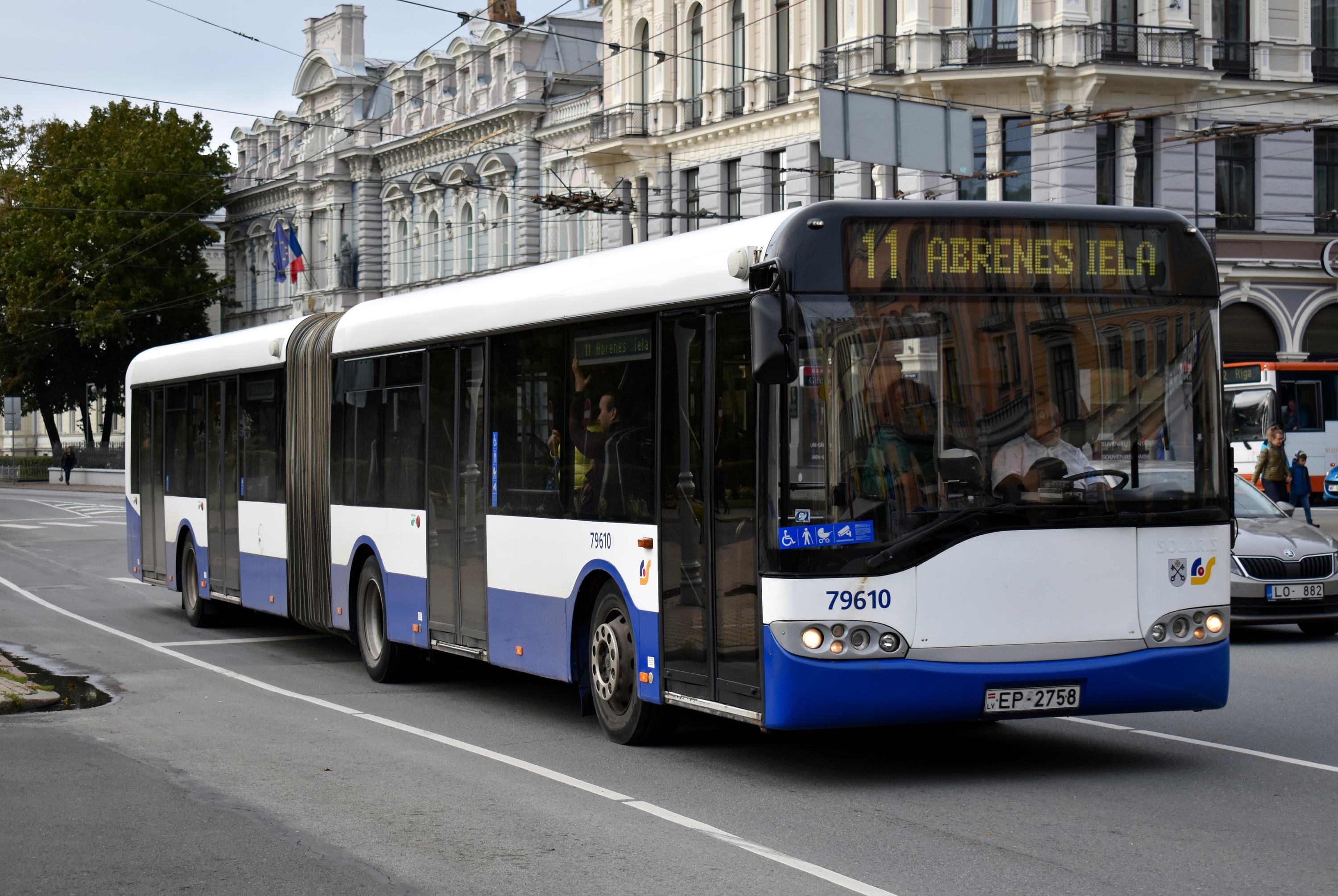 11 Abrenes iela Mer&#311;e&#316;a iela