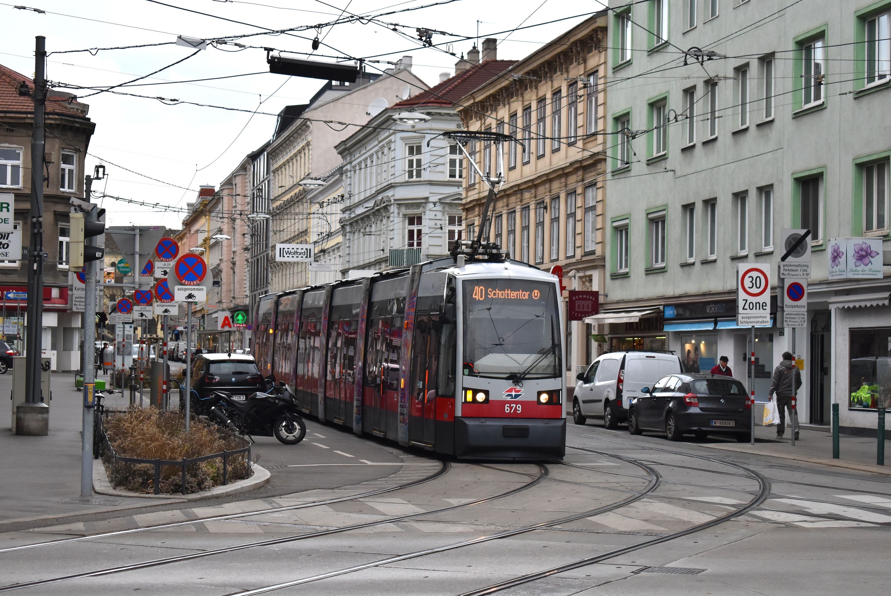 40 Schottentor Währinger Straße/Volksoper