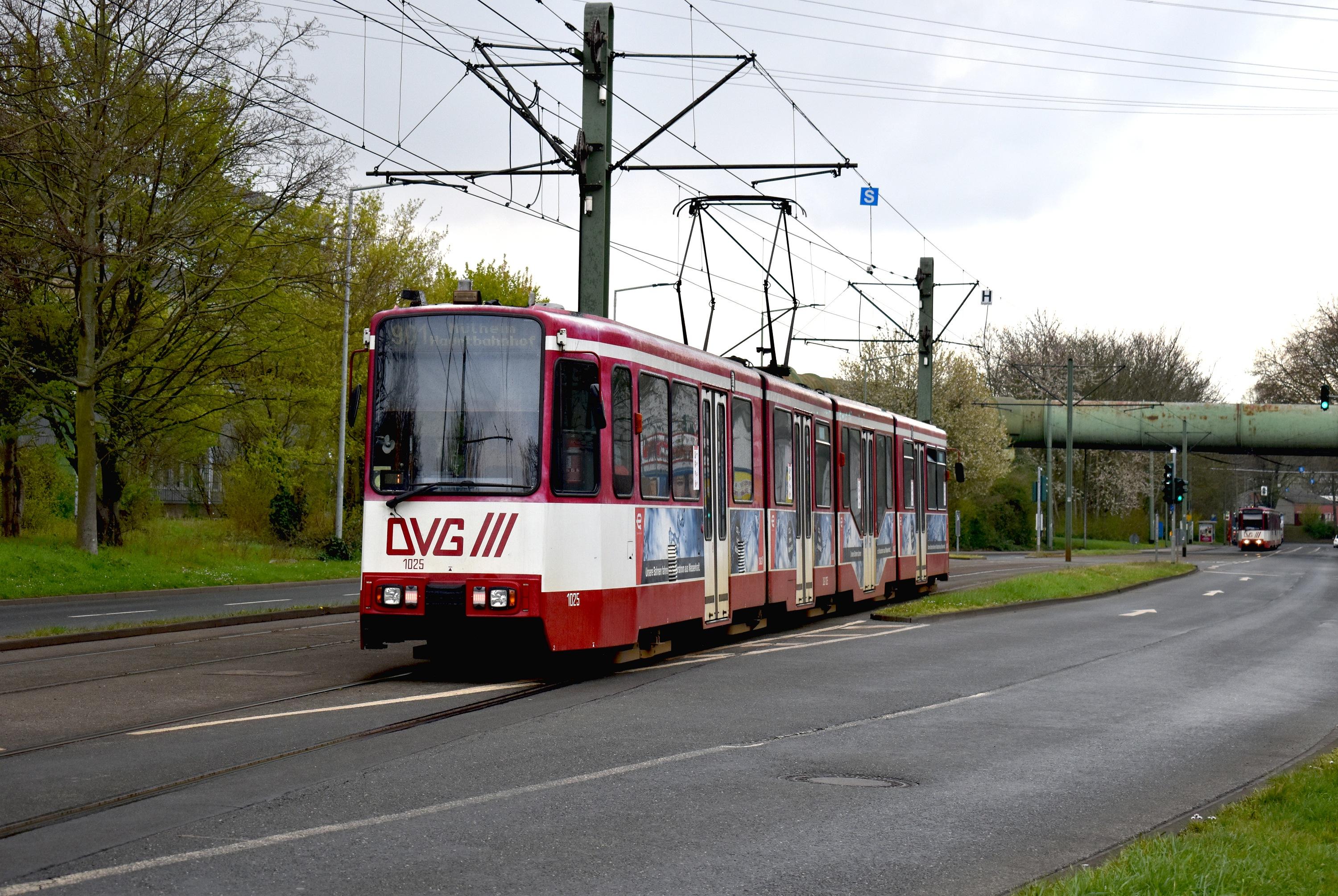 901 Mülheim Hbf DU-Scholtenhofstraße