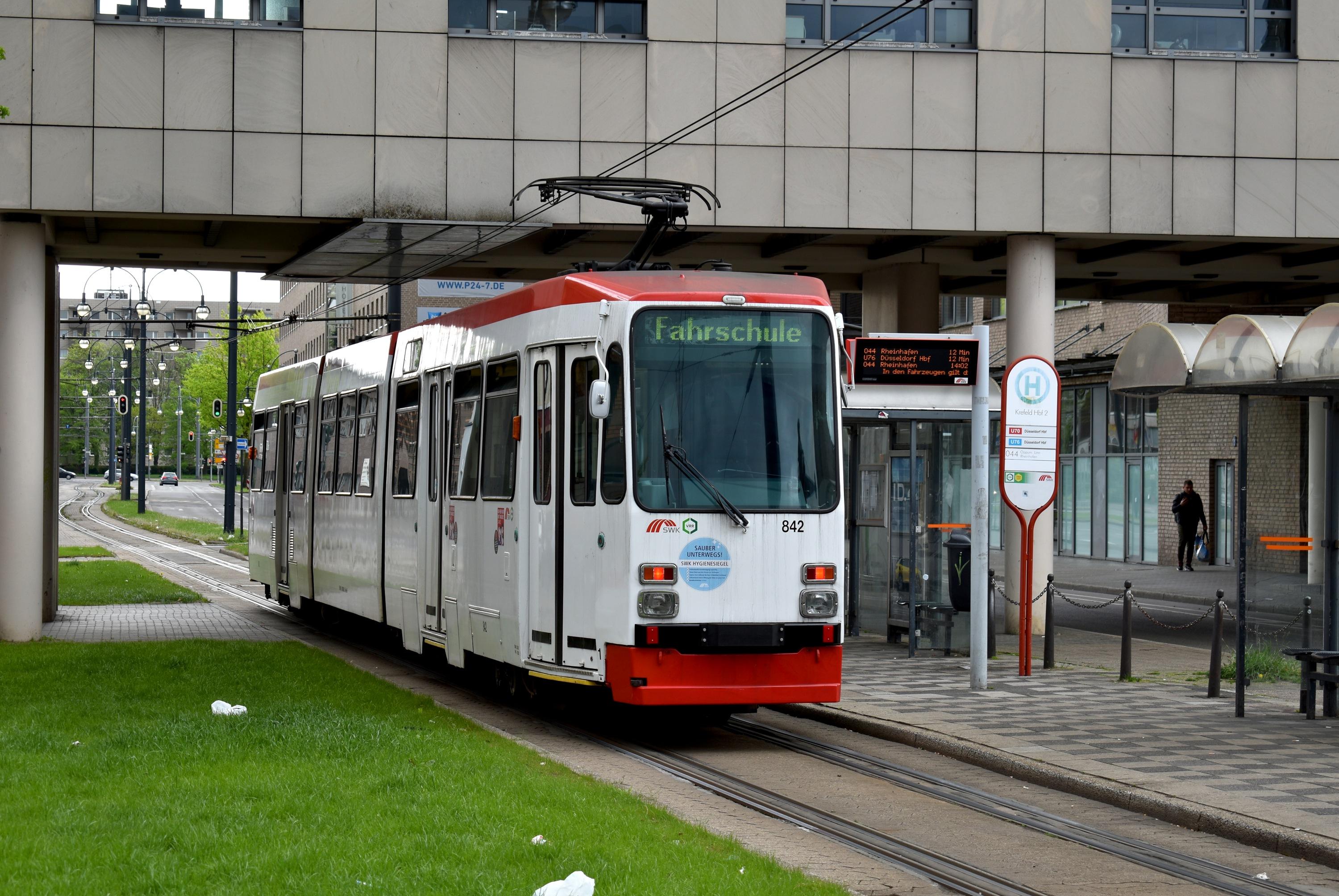F Fahrschule Krefeld Hbf