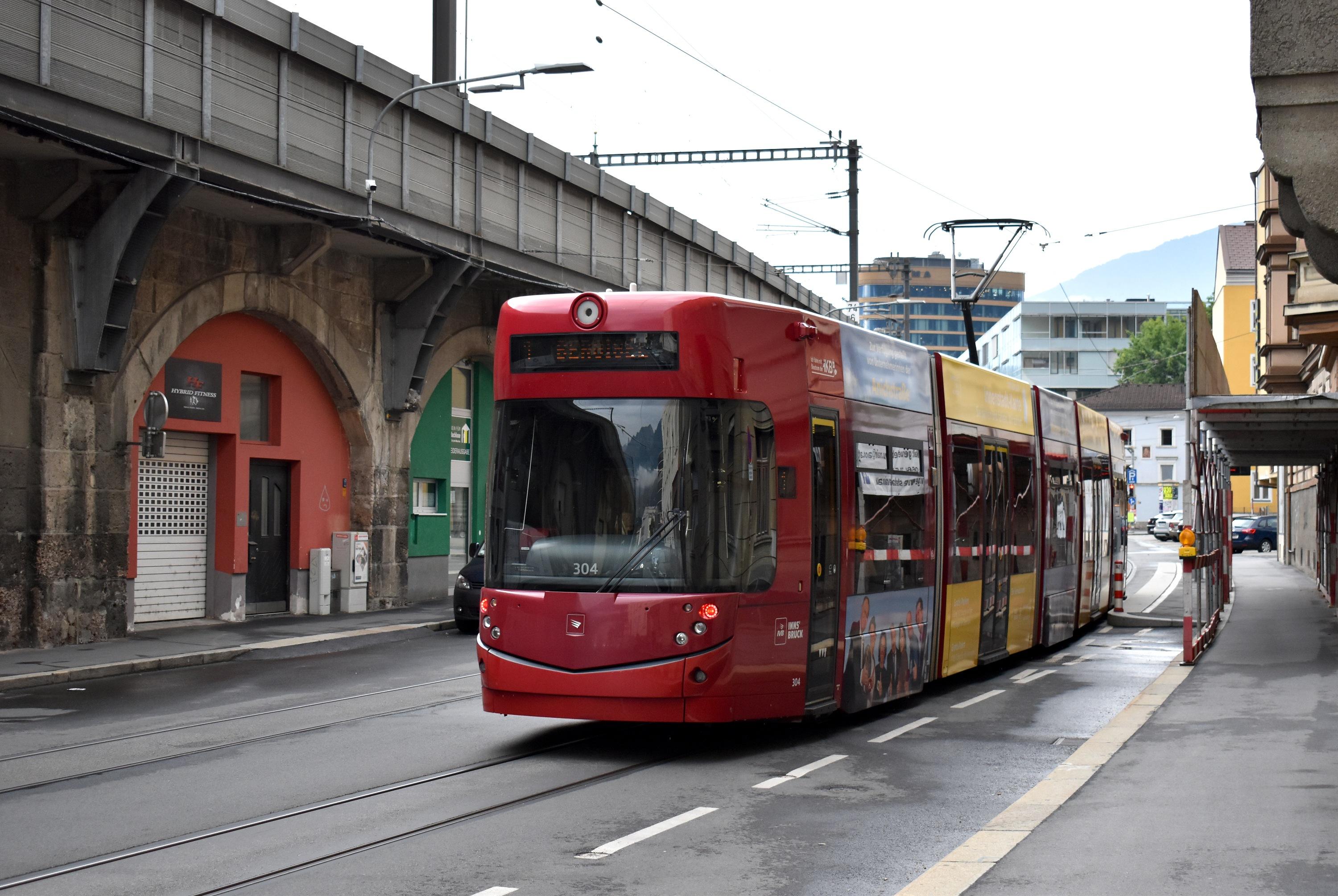 1 Bergisel Ingenieur-Etzel-Straße