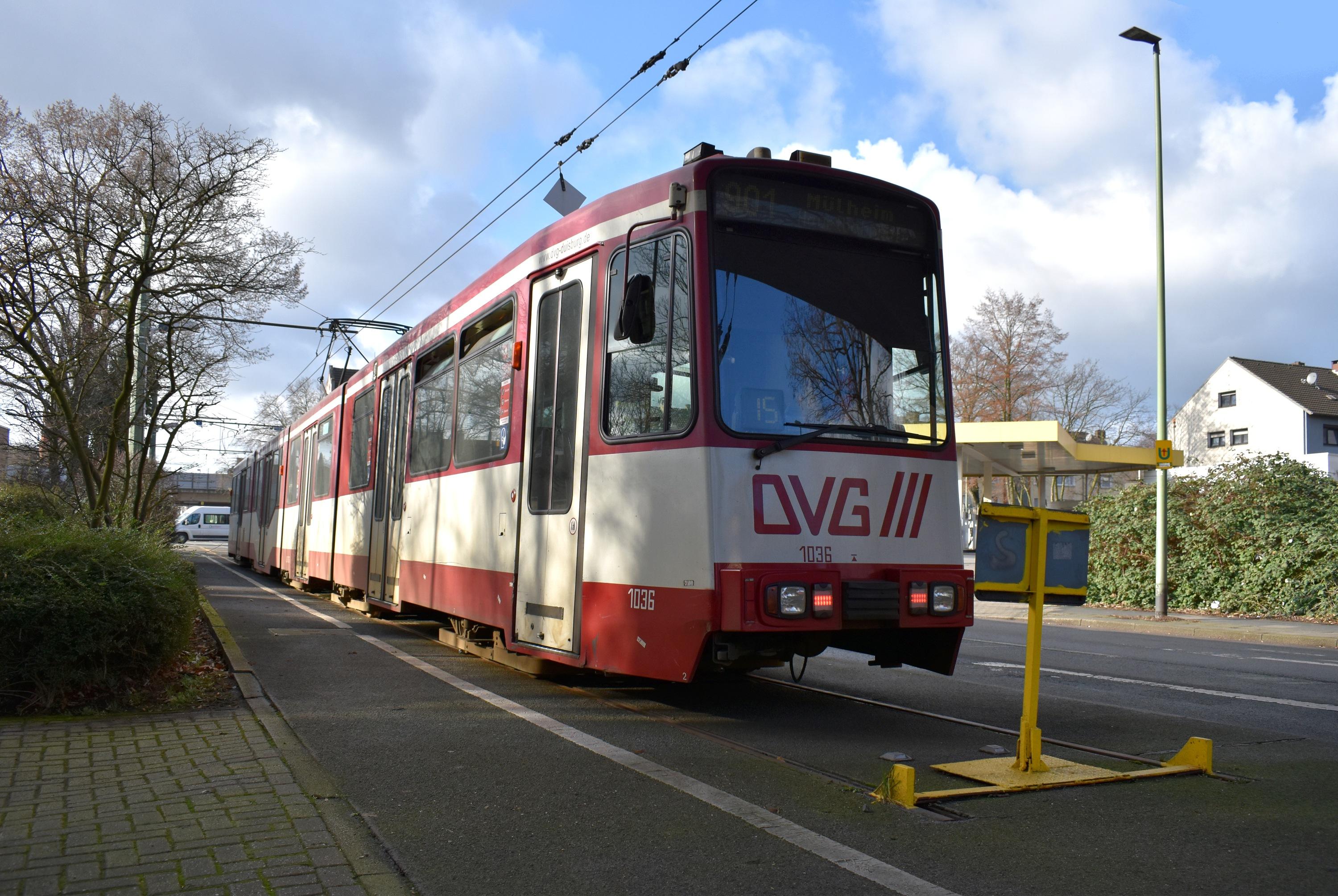 901 Mülheim Hbf DU-Hermannstraße