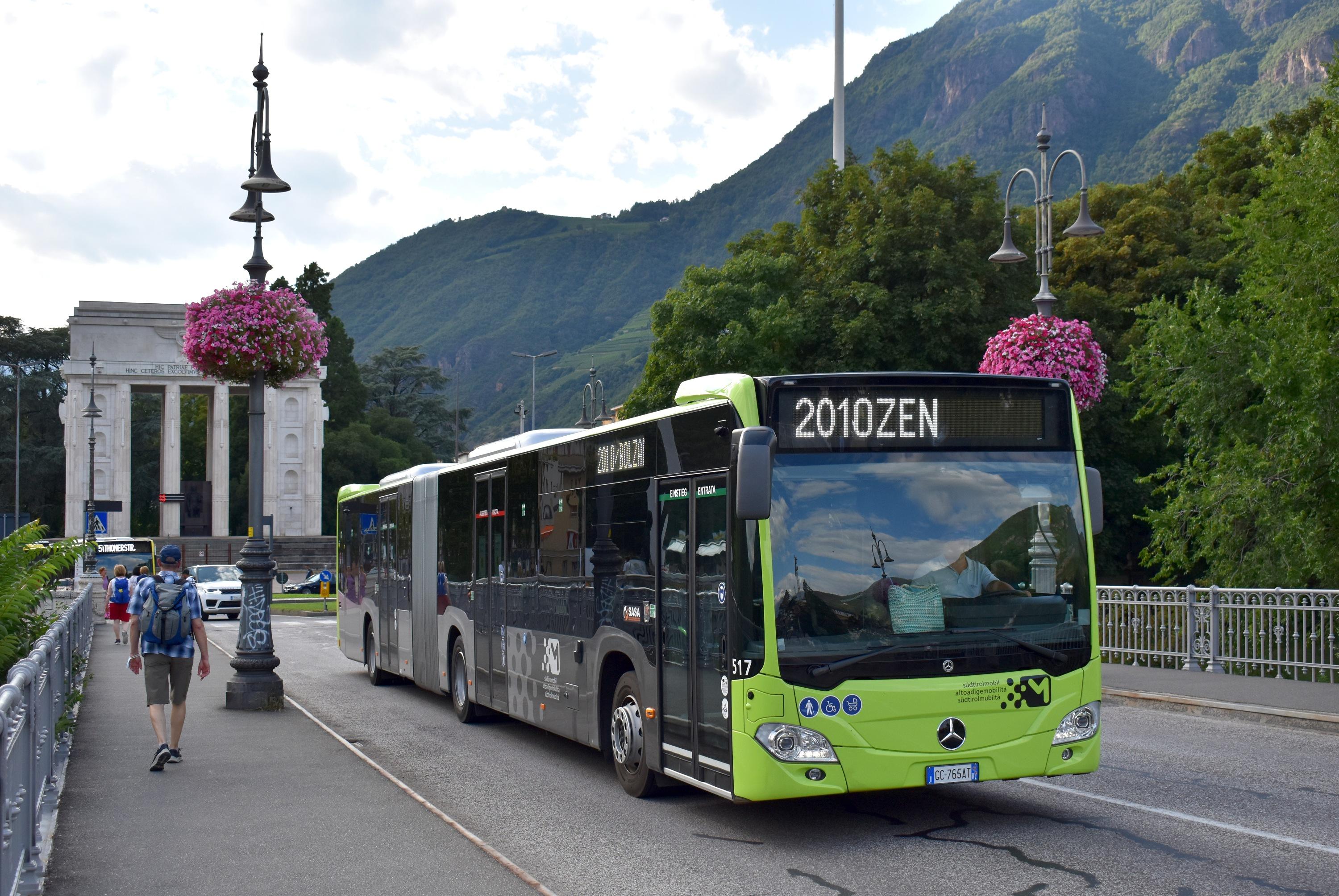 201 Bozen Busbahnhof/Autostazione Bozen-Siegesplatz/Piazza Vittoria
