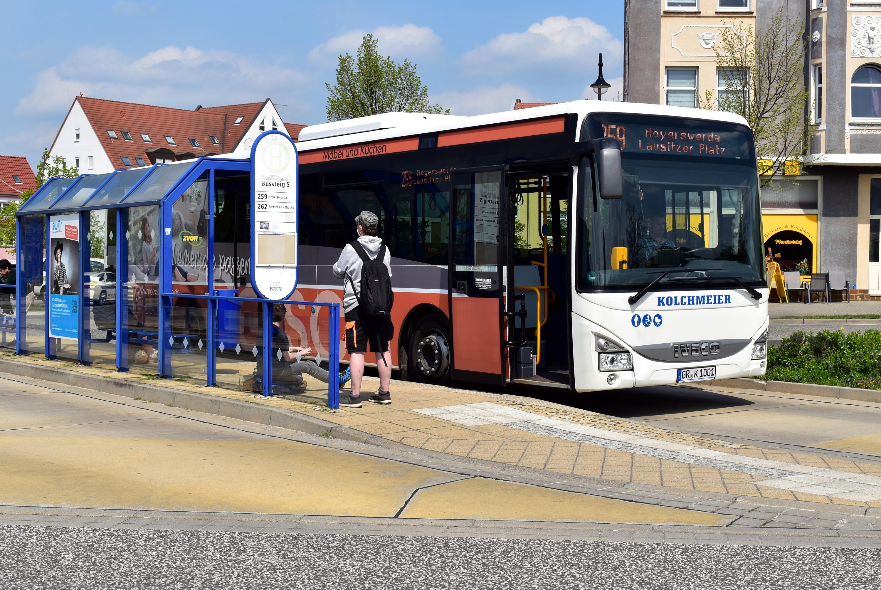 259 Hoyerswerda-Lausitzer Platz Weißwasser Bahnhof/Busbahnhof