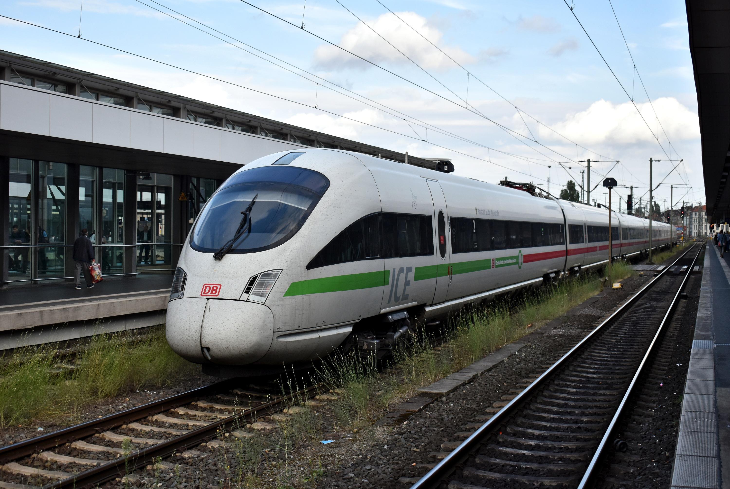 ICE T  Hannover Hbf
