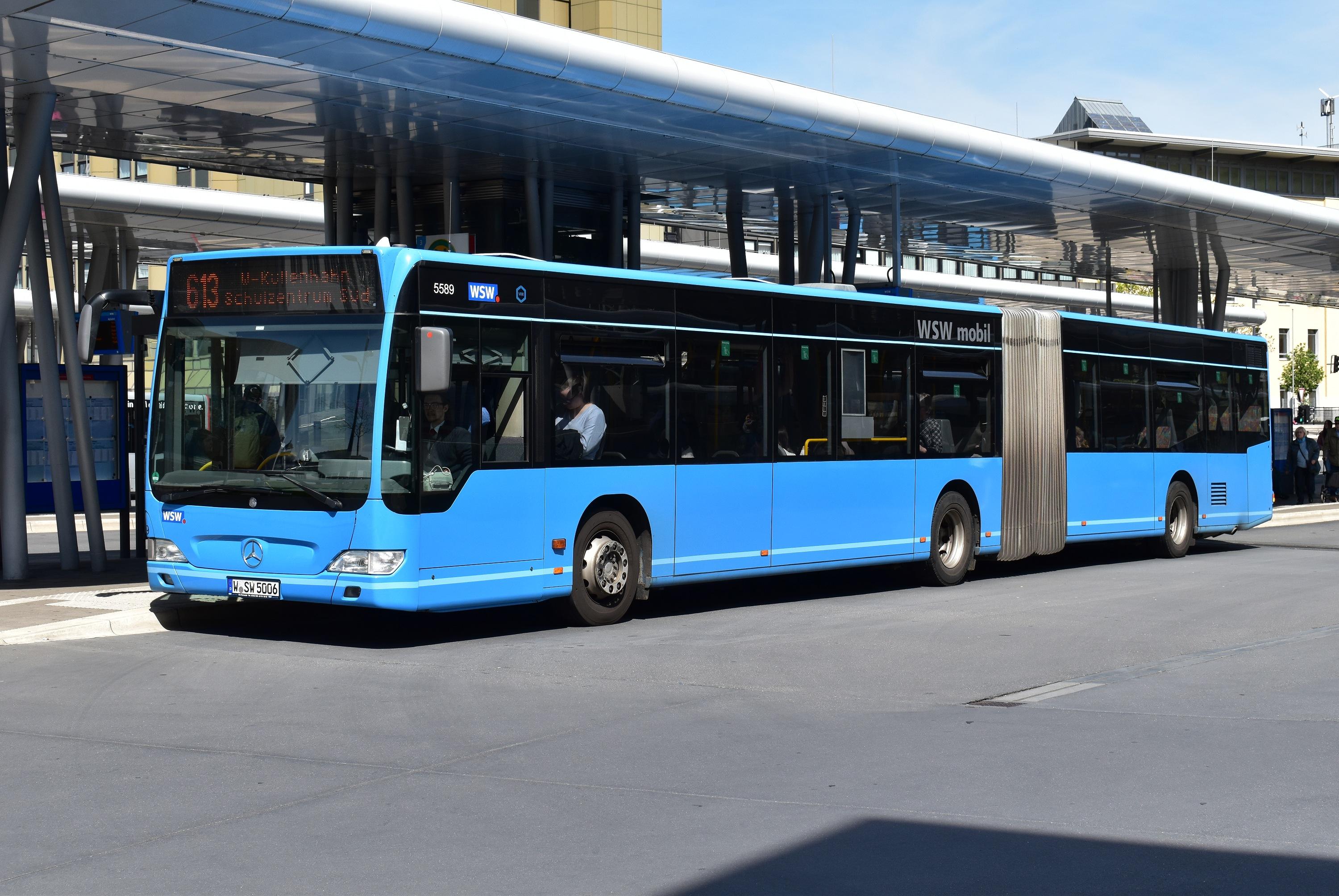 613 W-Schulzentrum Süd Wuppertal Hbf