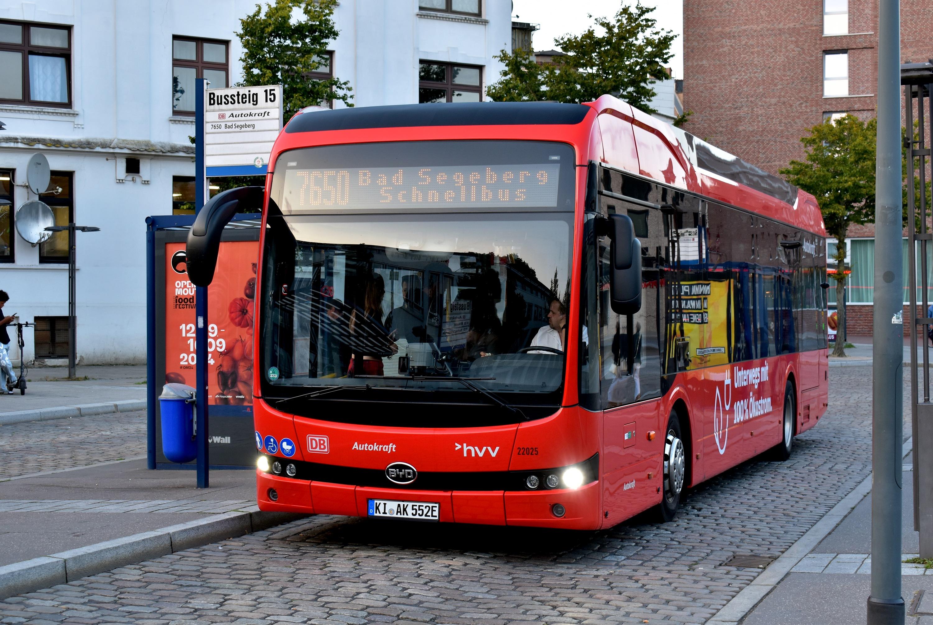 7650 Bad Segeberg-Hamburger Straße/Kraft Lübeck Hbf/ZOB