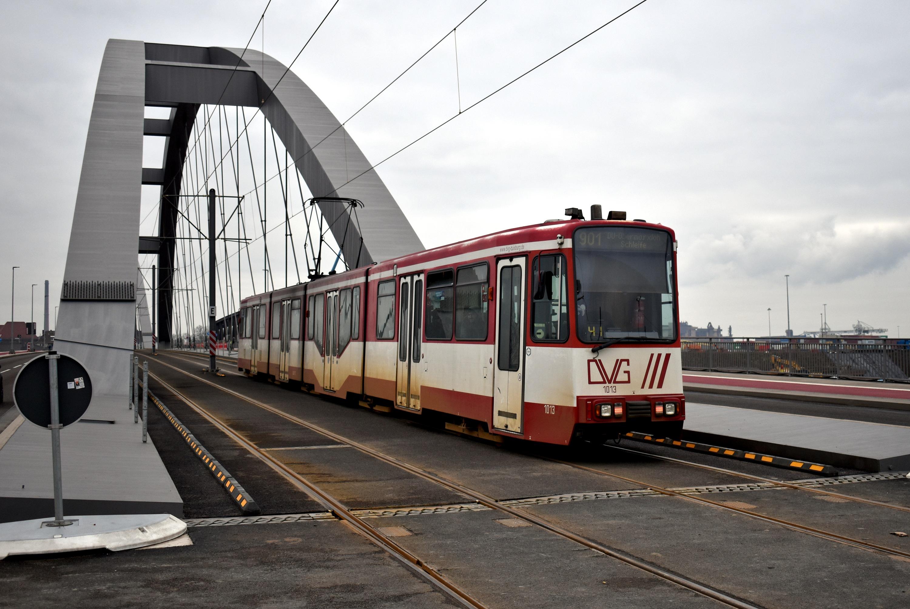 901 DU-Obermarxloh Schleife DU-Albertstraße
