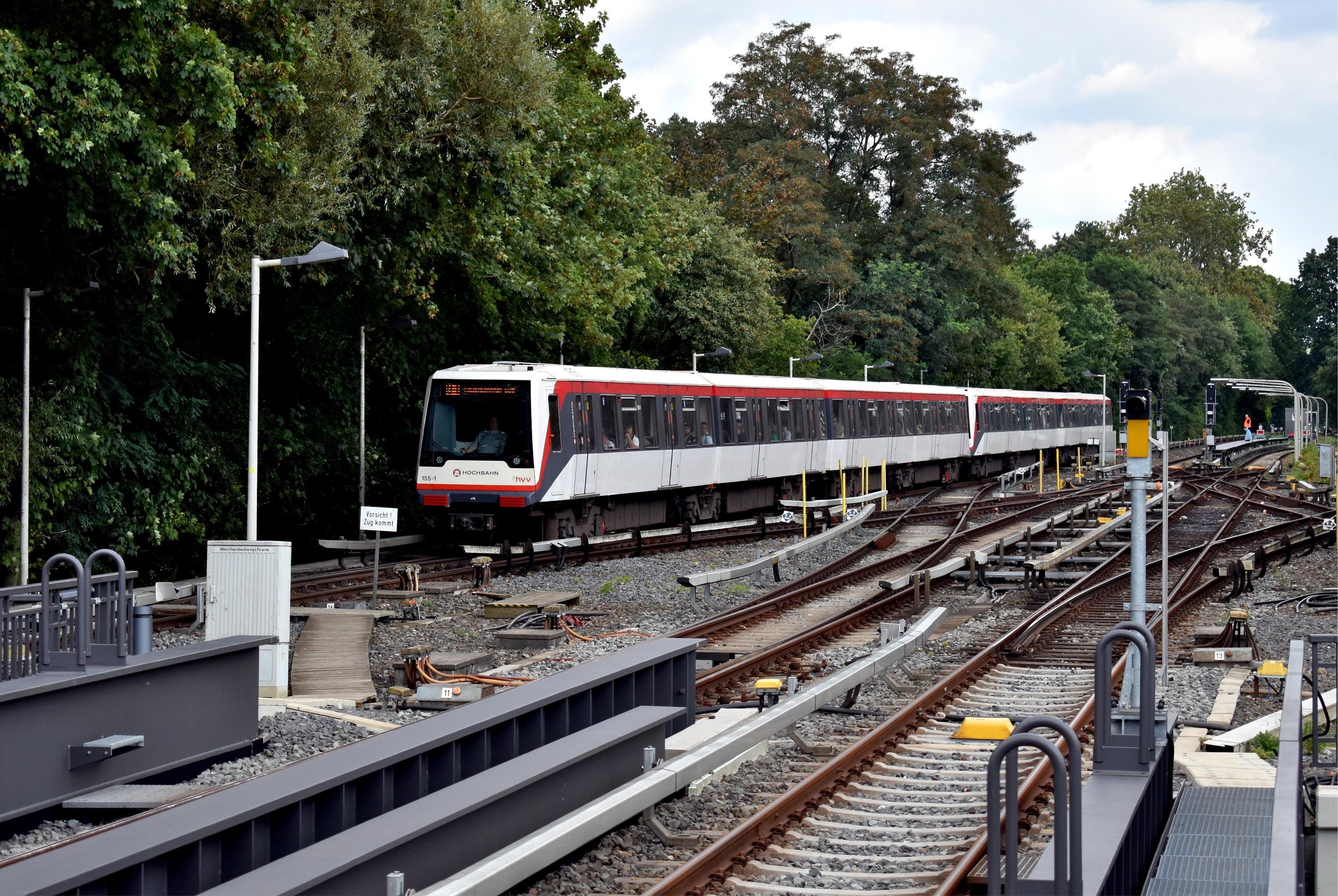 U1 HH-Hauptbahnhof Süd HH-Wandsbek Gartenstadt