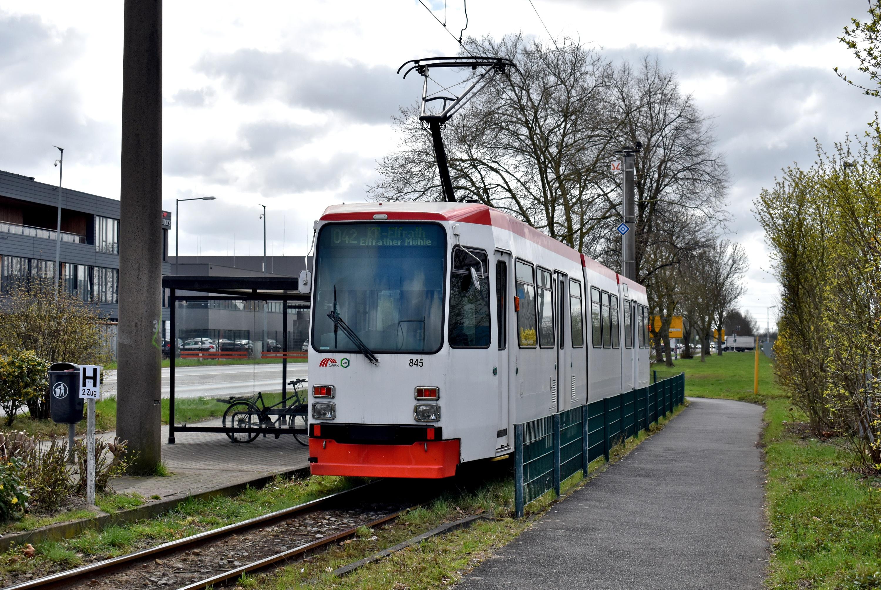 042 KR-Elfrather Mühle KR-Edelstahlwerk Tor 3