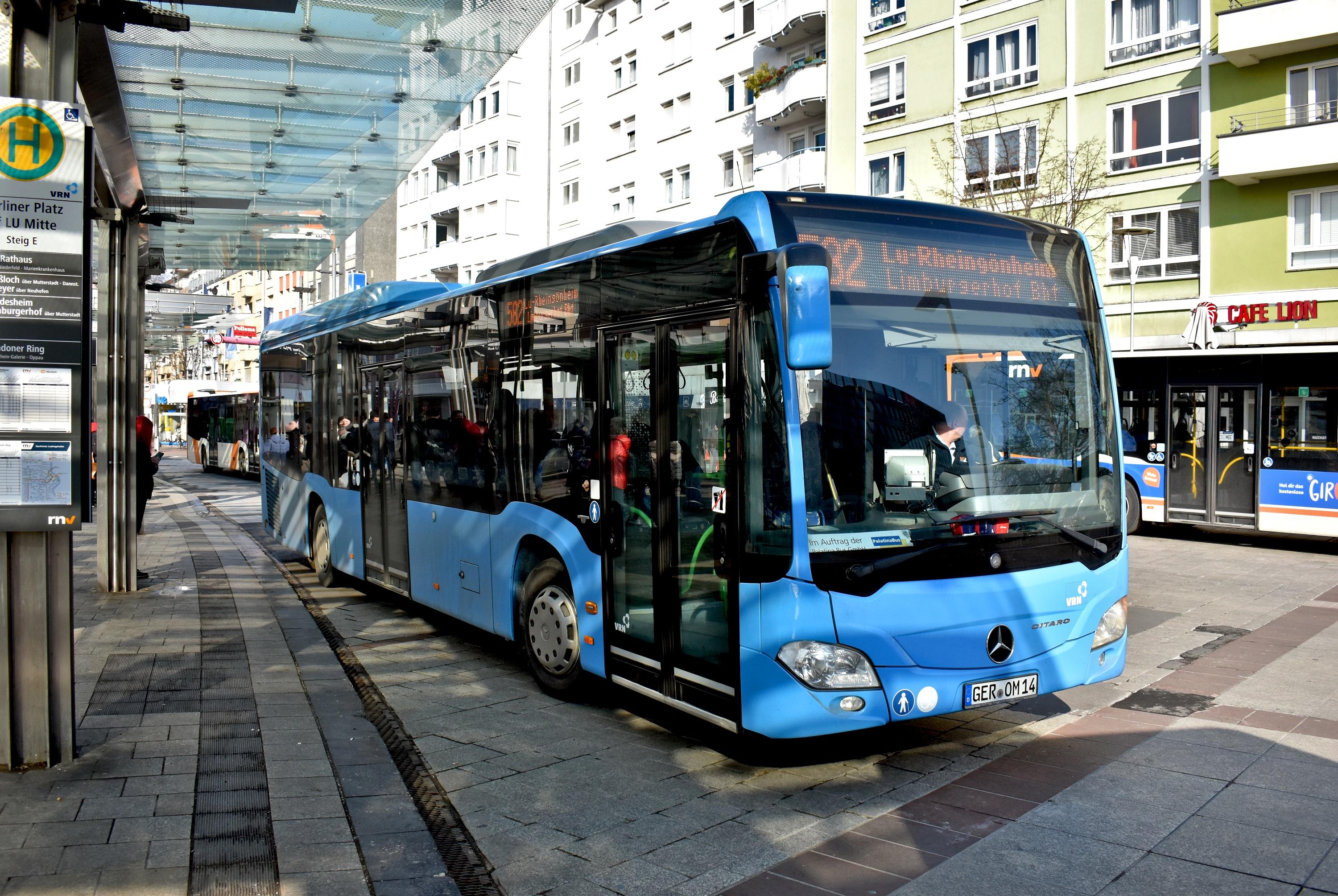 582 LU-Limburgerhof (S) LU-Berliner Platz