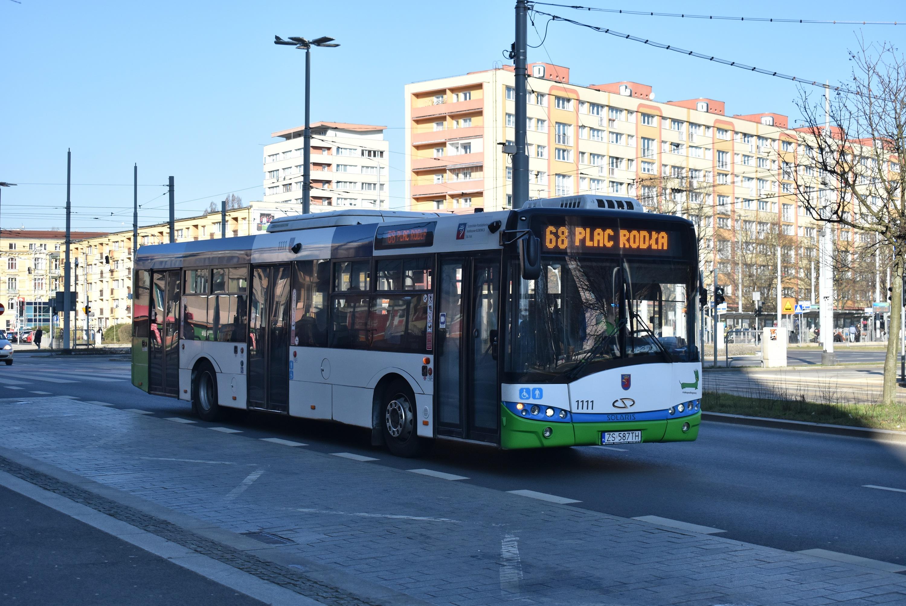 68 Plac Rod&#322;a Plac Rod&#322;a