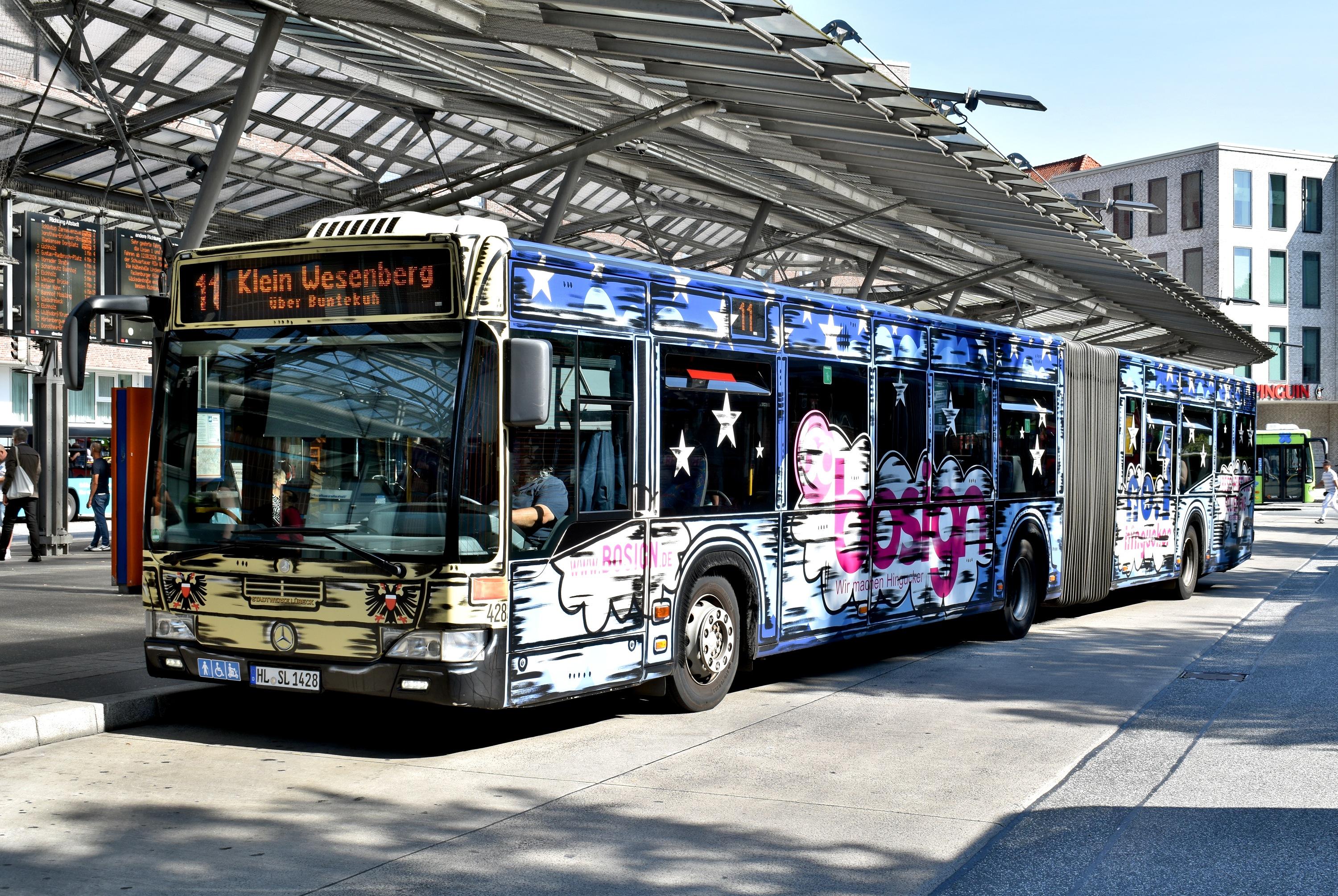 11 Klein Wesenberg-Sportplatz Lübeck Hbf/ZOB