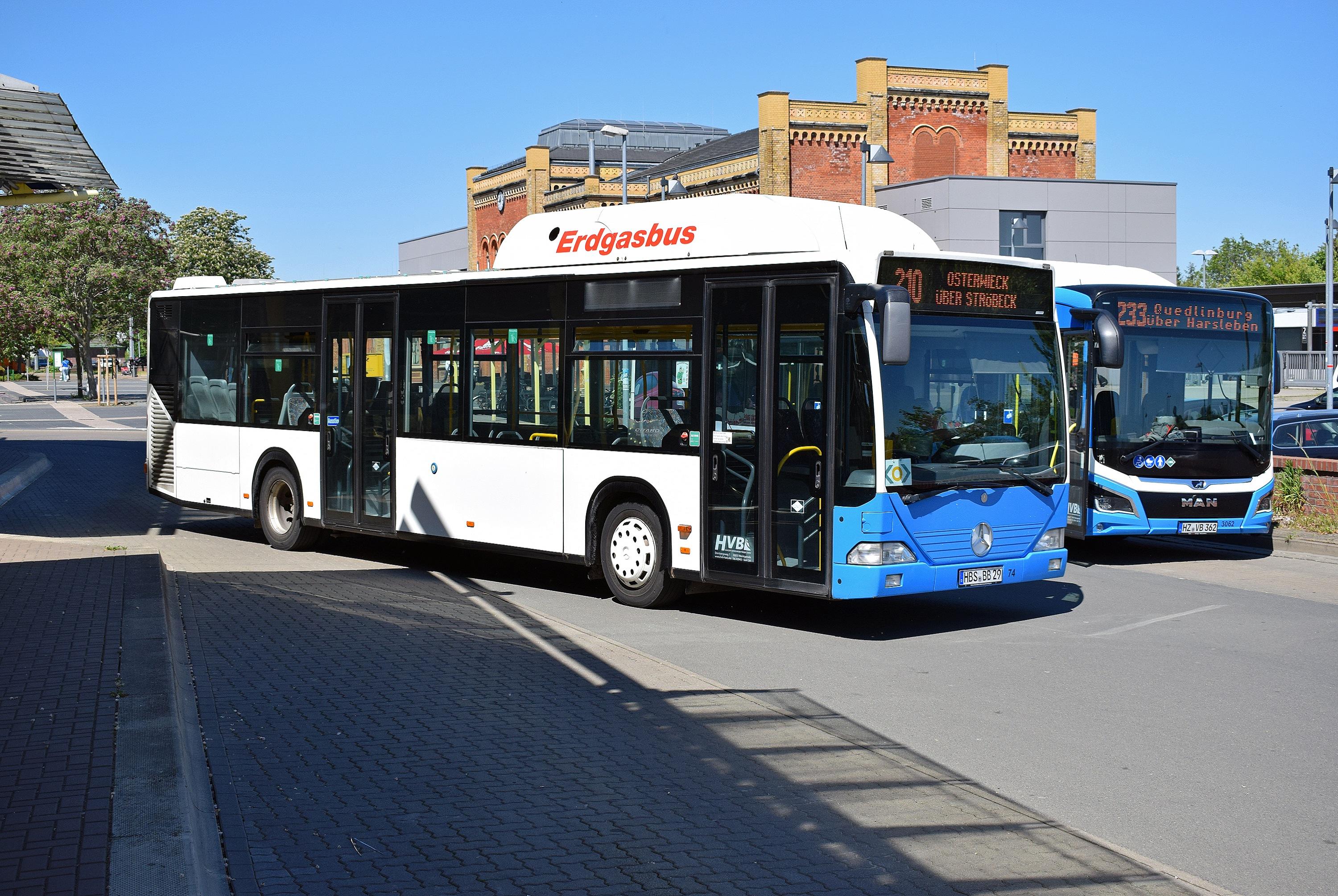 210 Osterwieck Busbahnhof Halberstadt Hbf