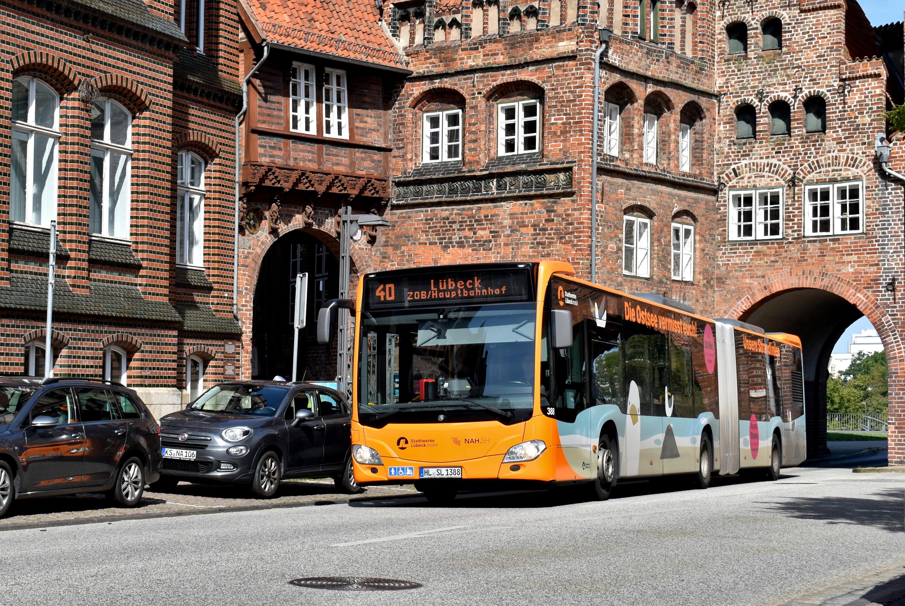 40 Lübeck Hbf/ZOB HL-Große Burgstraße