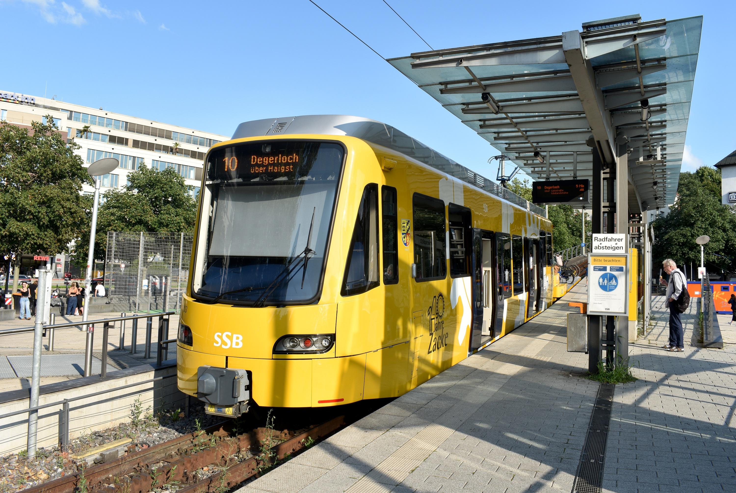 10 S-Degerloch S-Marienplatz