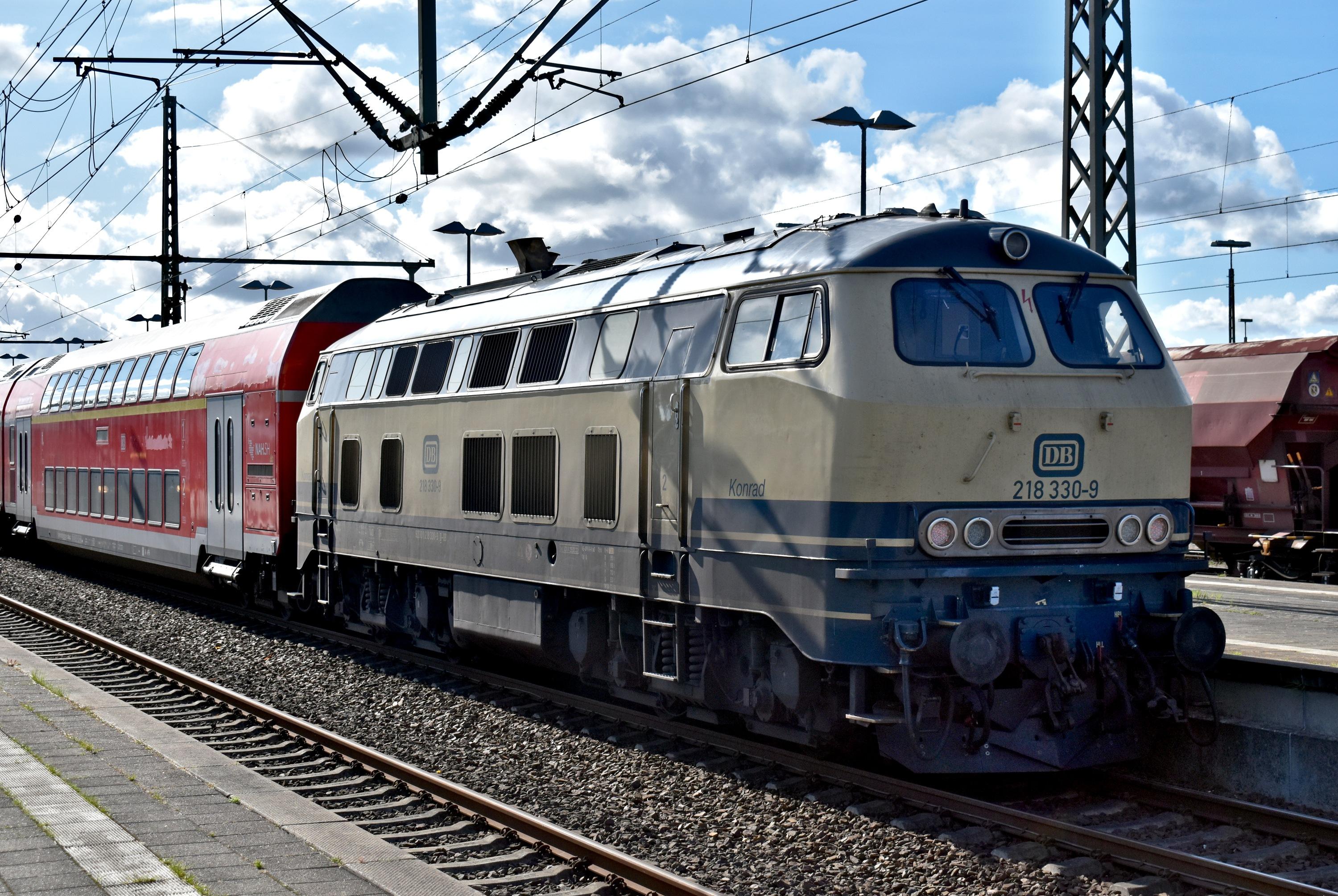 RE6 Hamburg-Altona Itzehoe