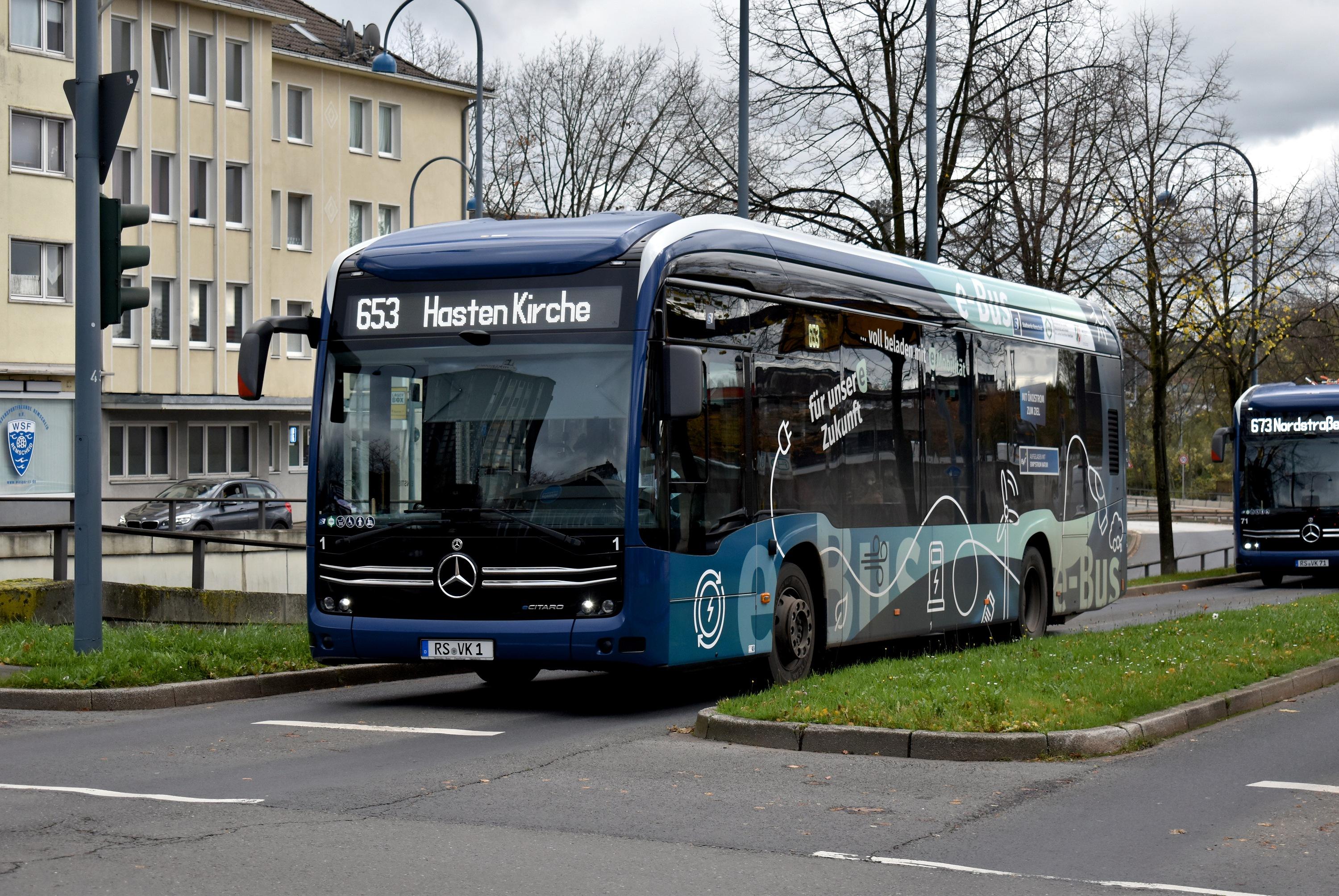 653 RS-Hasten Kirche Remscheid Hbf