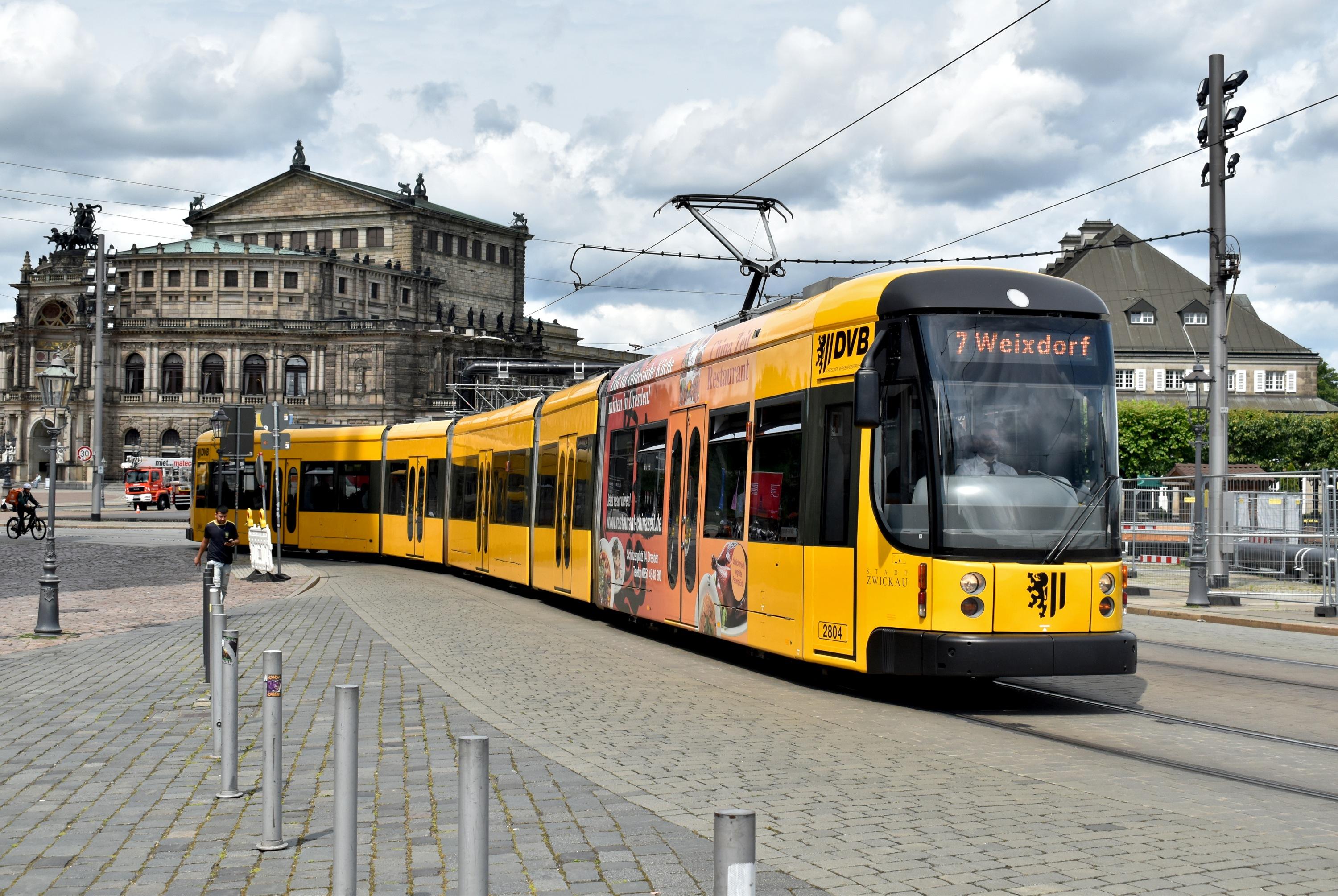 7 DD-Weixdorf DD-Theaterplatz