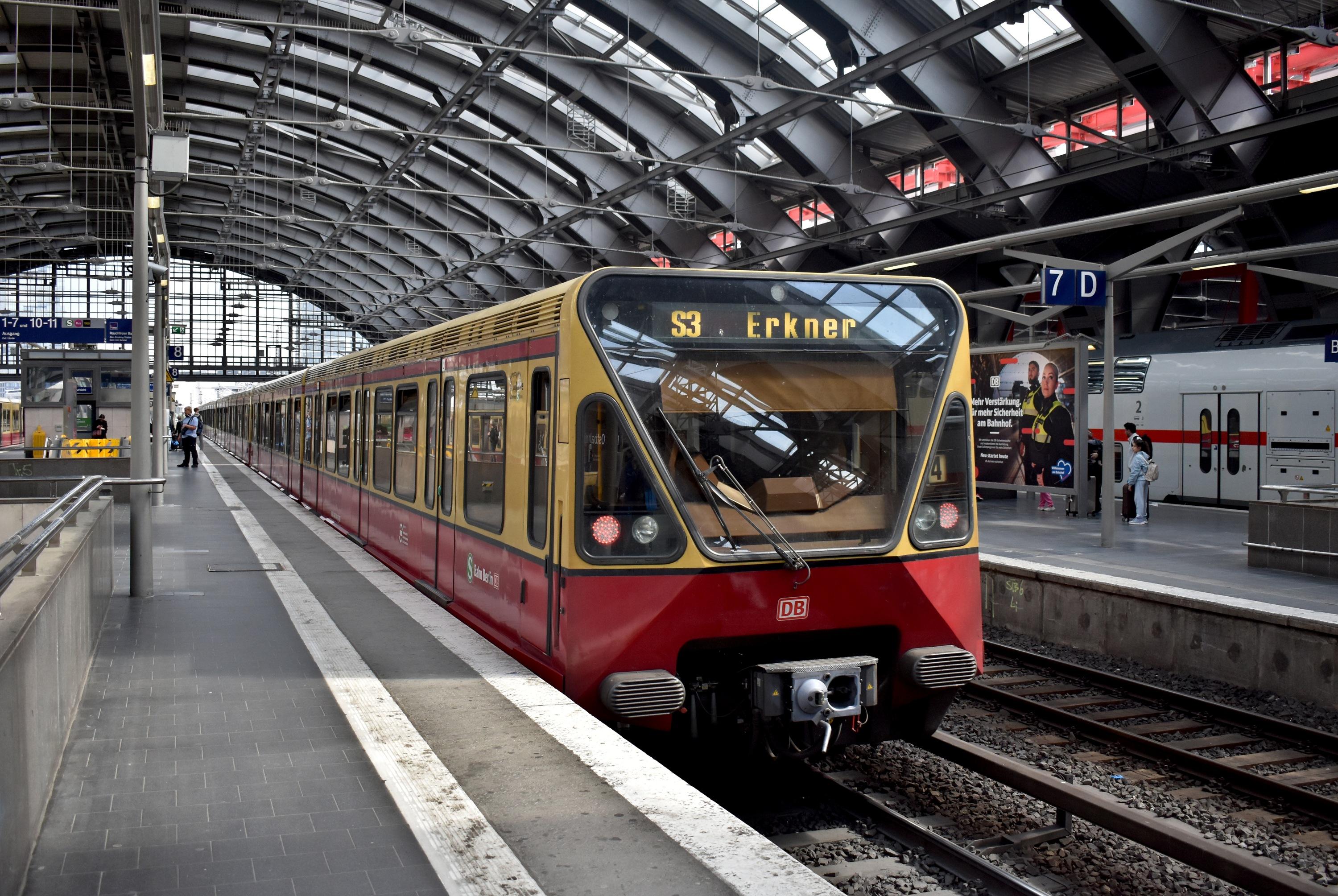 S3 Erkner Berlin-Ostbahnhof