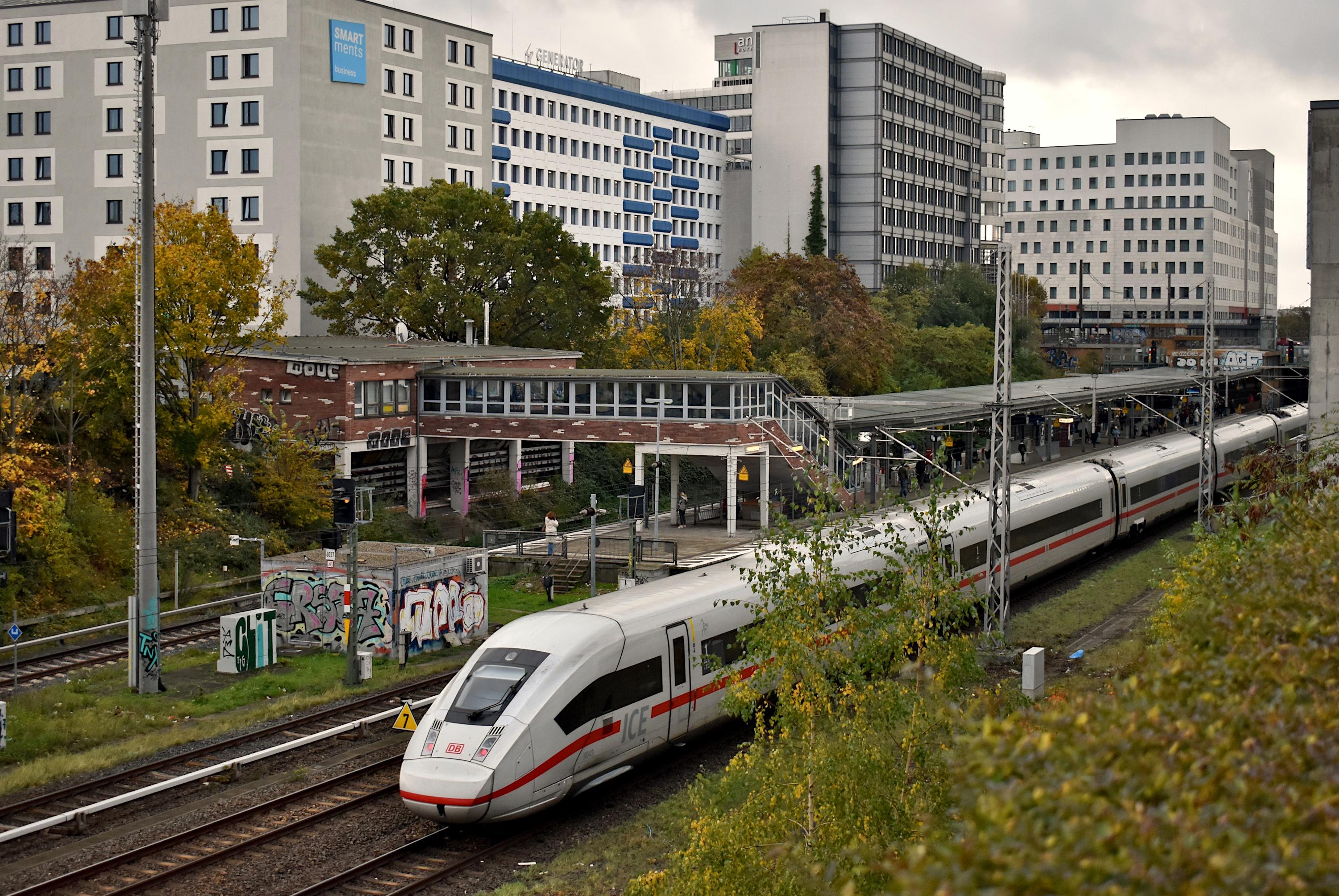 ICE 4  Berlin-Landsberger Allee