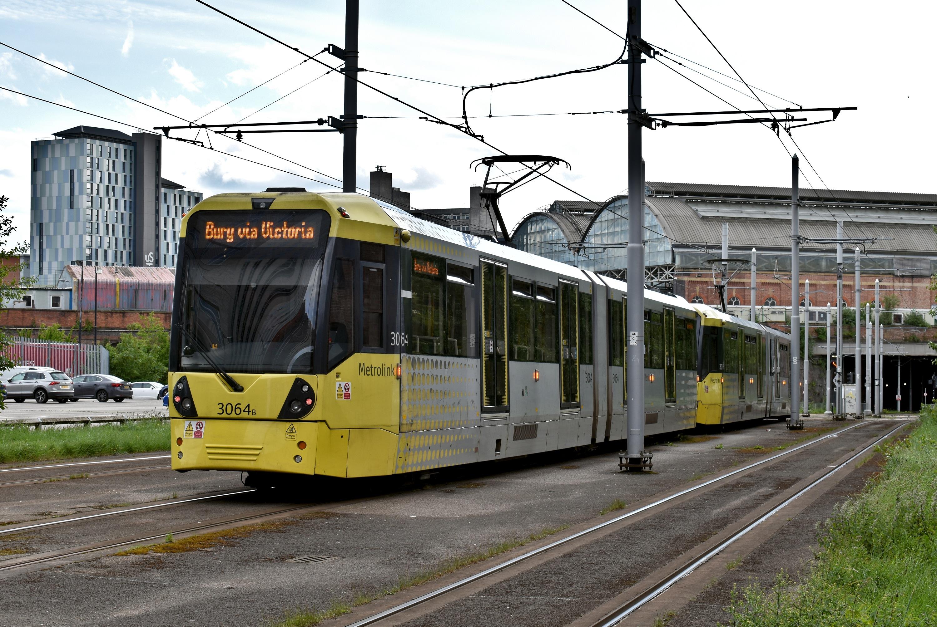 Yellow Line Bury Picadilly