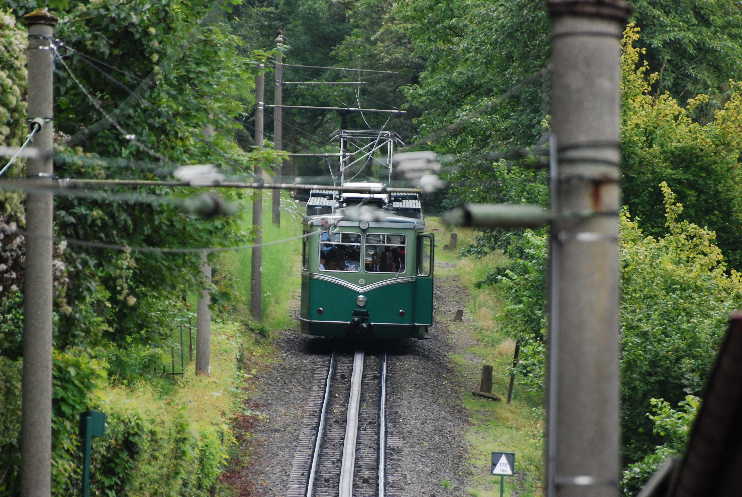 Drachenfelsbahn  Kurz vor der Talstation
