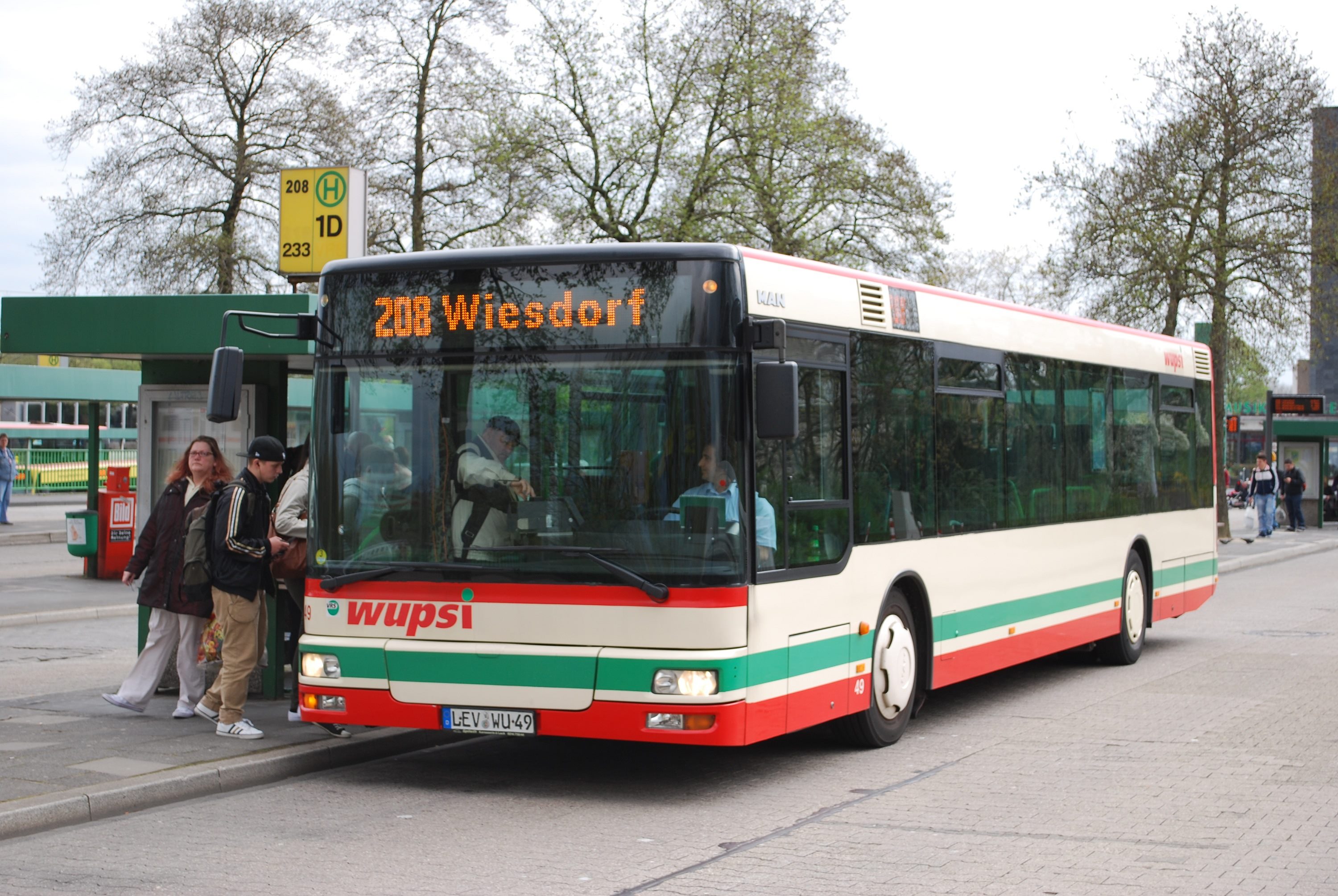 208 LEV-Wiesdorf Leverkusen-Mitte