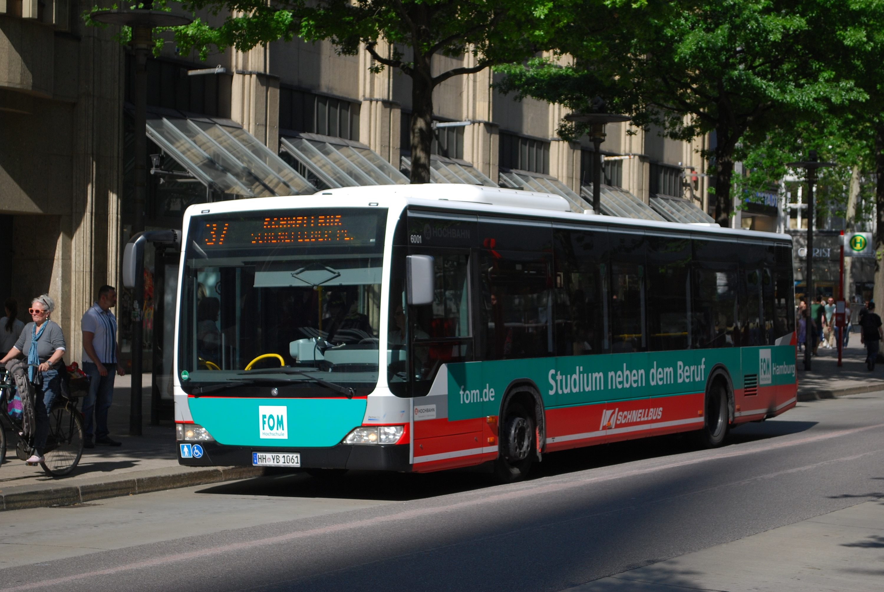 SB37 HH-Schenefelder Platz HH-Gerhart Hauptmann Platz