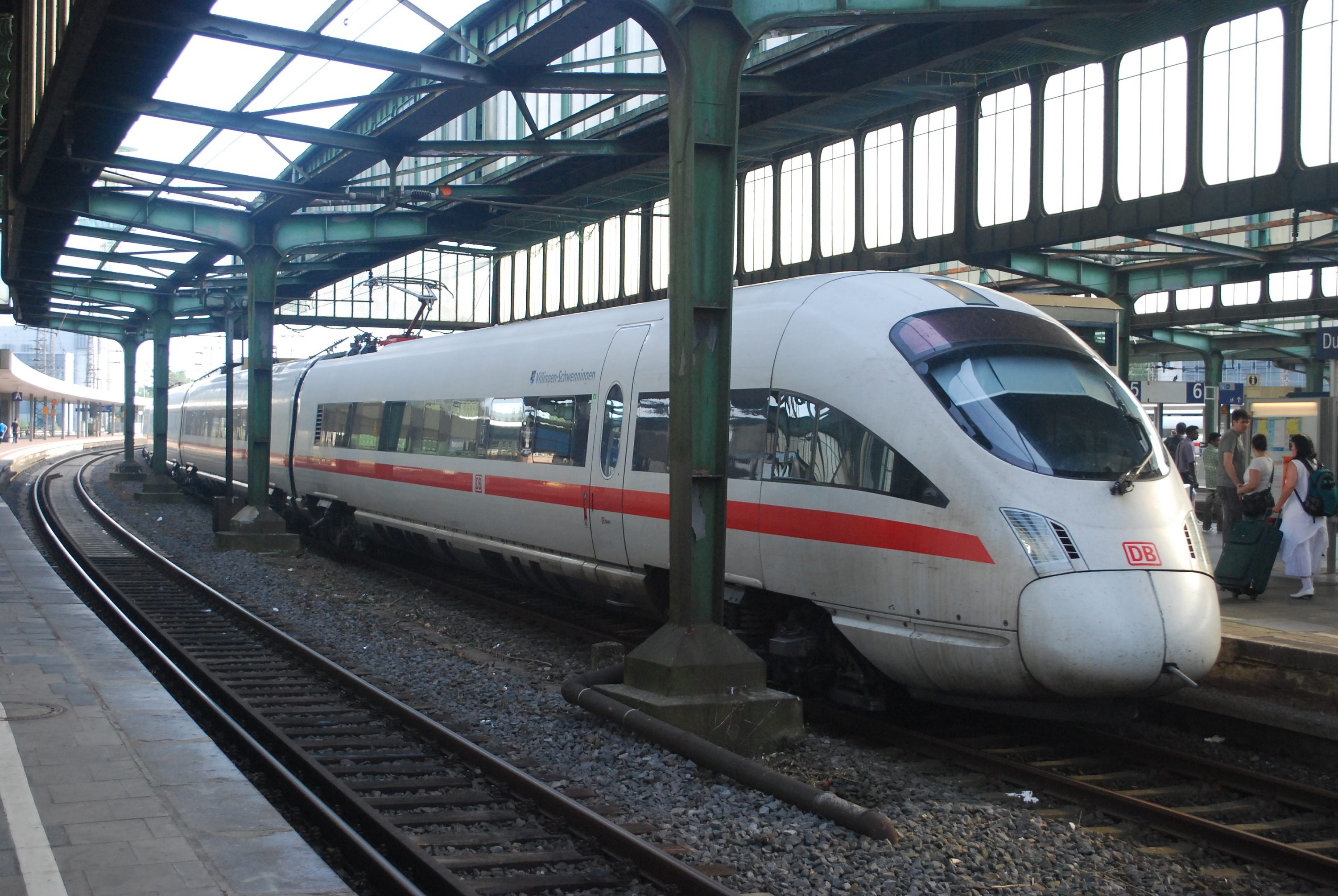 ICE T Wien-Westbahnhof Duisburg Hbf