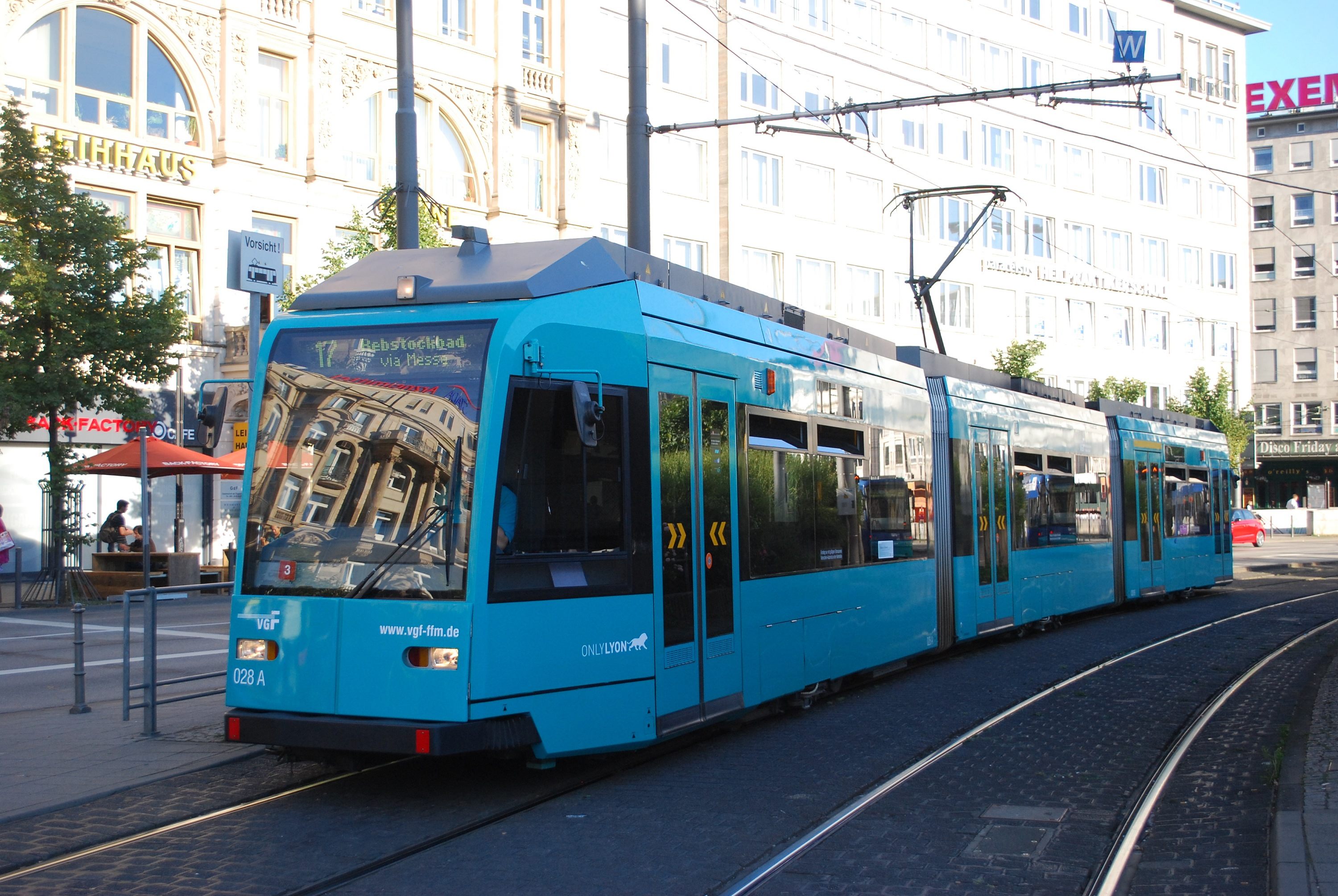 17 F-Rebstockbad Frankfurt am Main Hbf